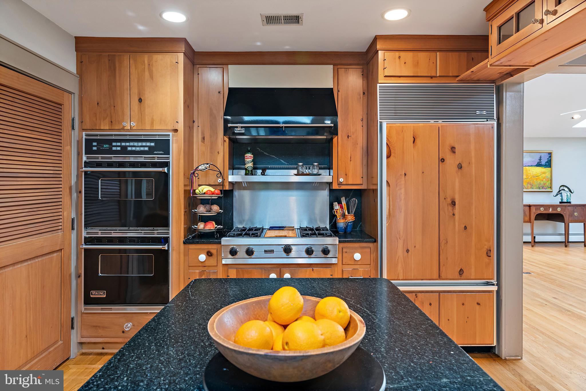 WARDOUR - Residential