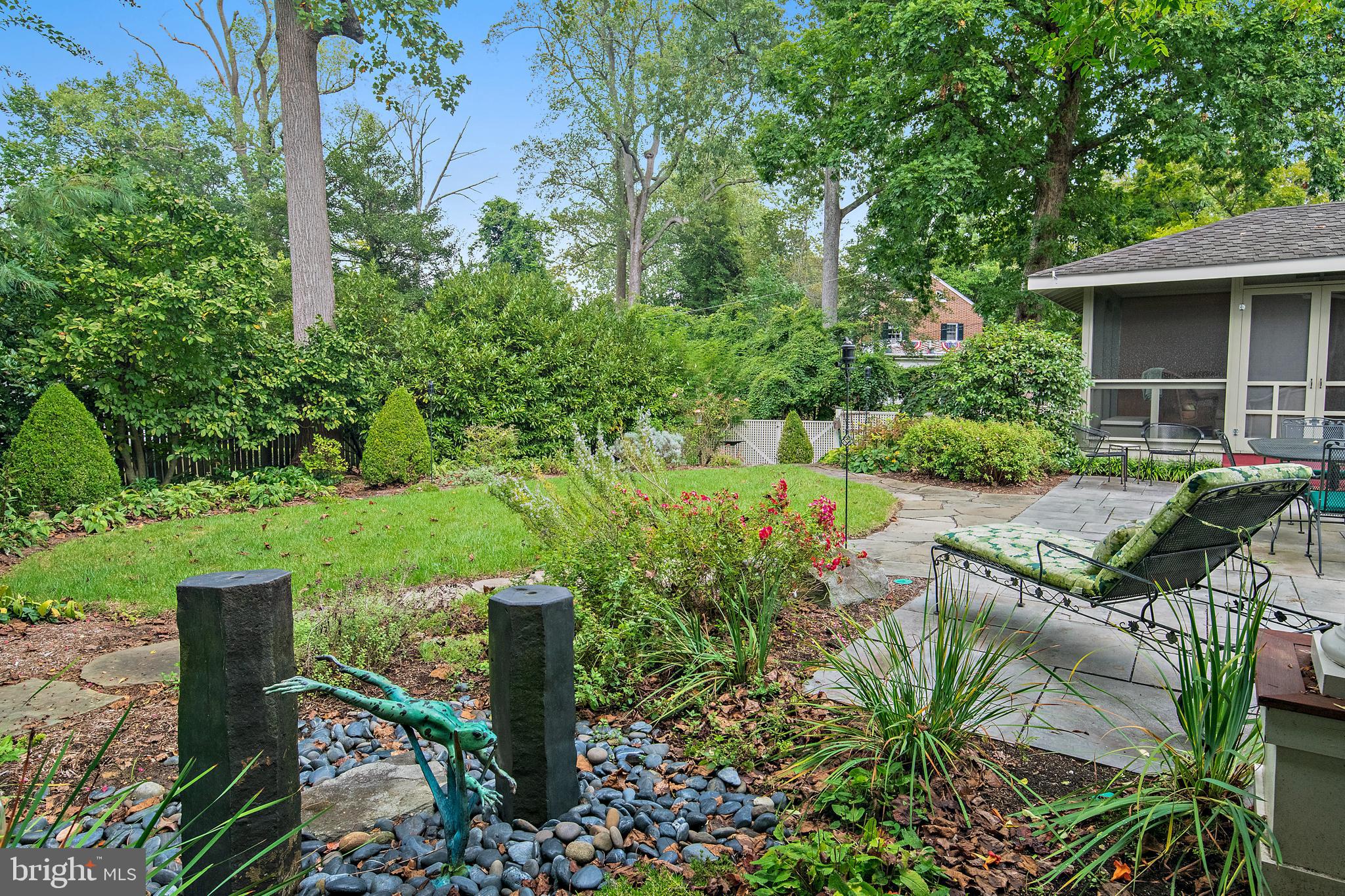 WARDOUR - Residential