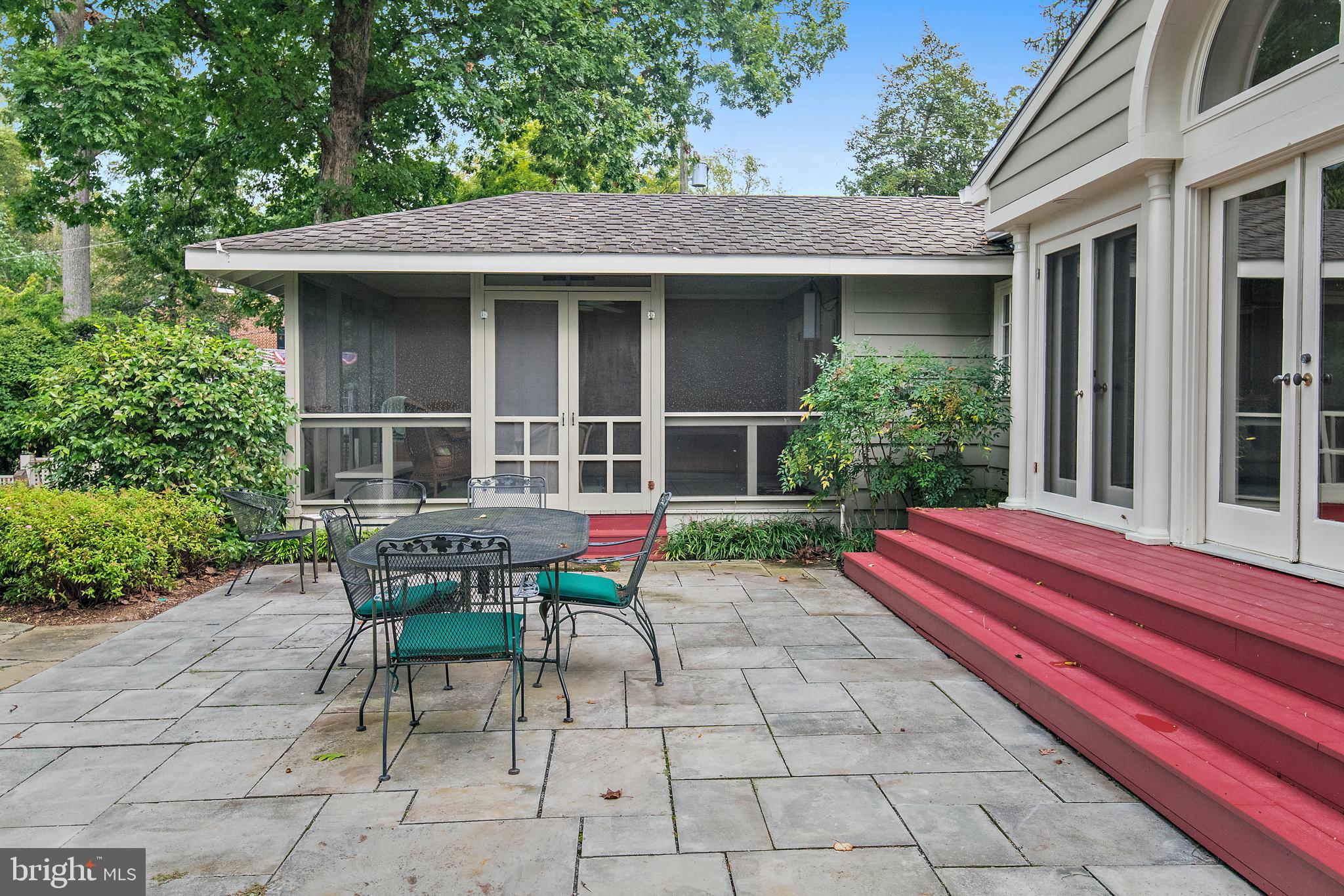 WARDOUR - Residential