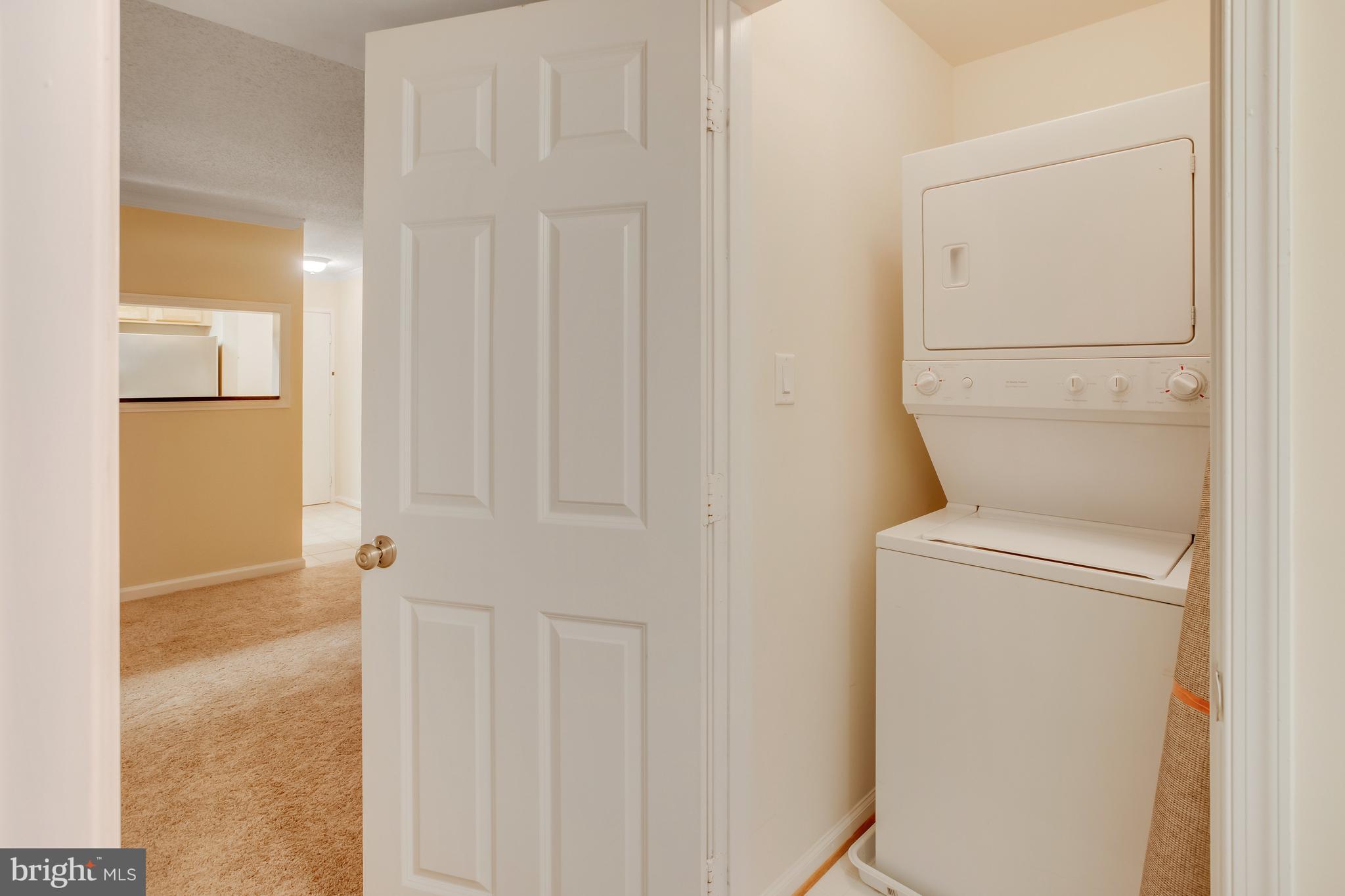 HIGH POINTE AT RIPPON LANDING - Residential