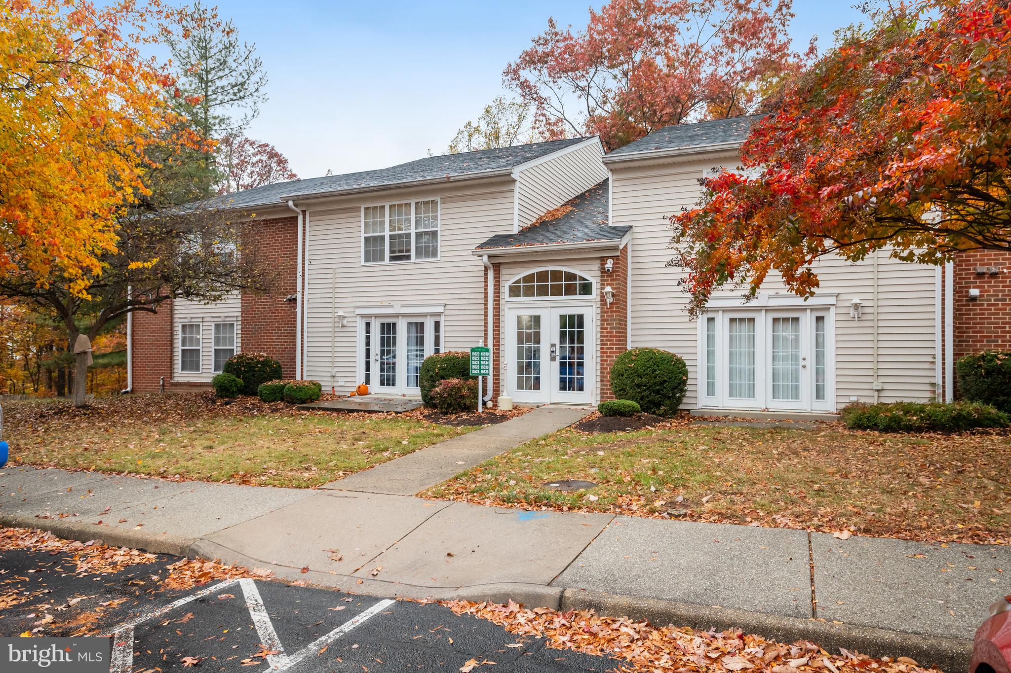 HIGH POINTE AT RIPPON LANDING - Residential