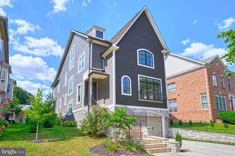 1600 GREAT FALLS STREET MCLEAN VA 22101