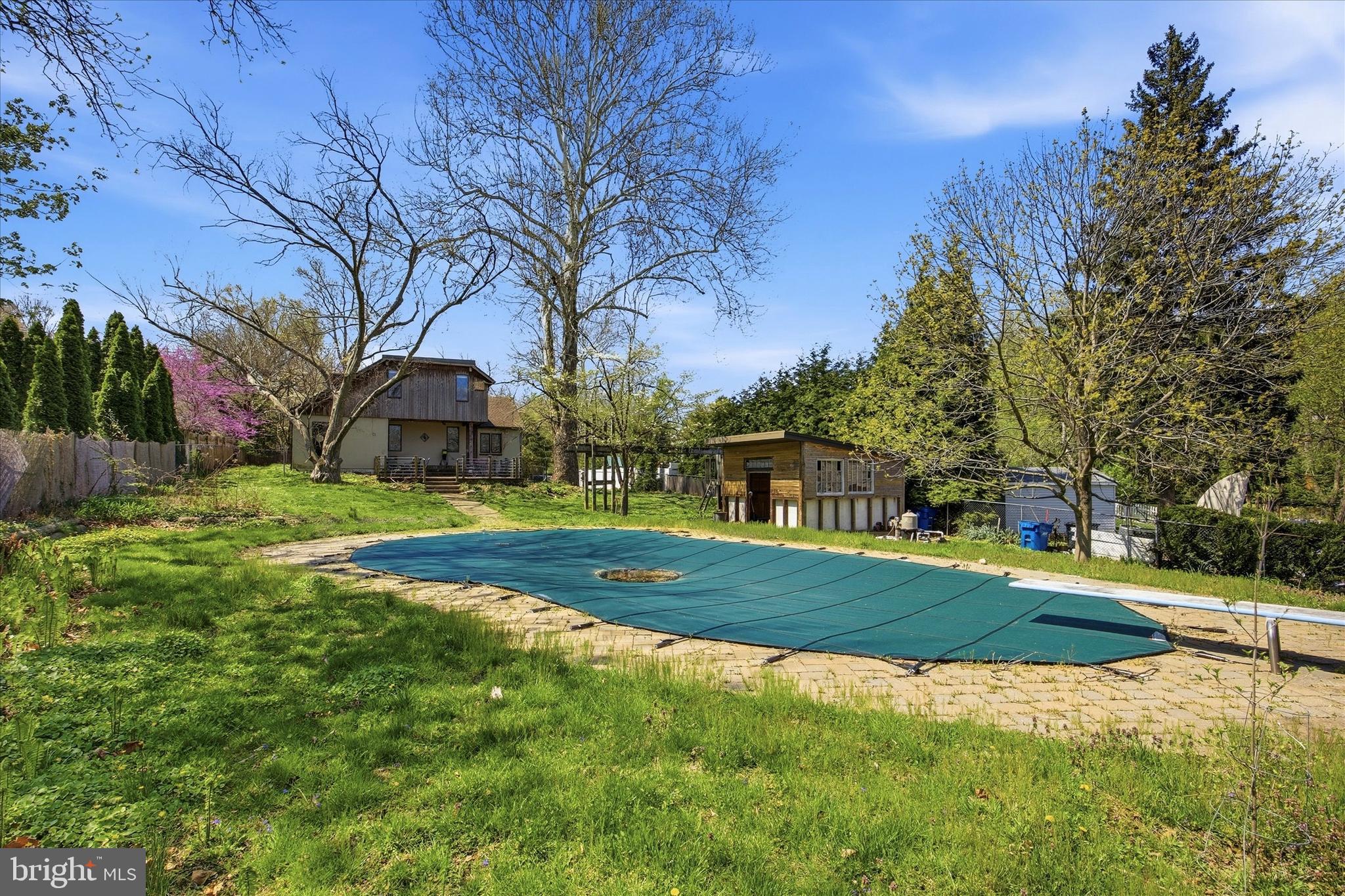 GULPH MILLS VIL - Residential