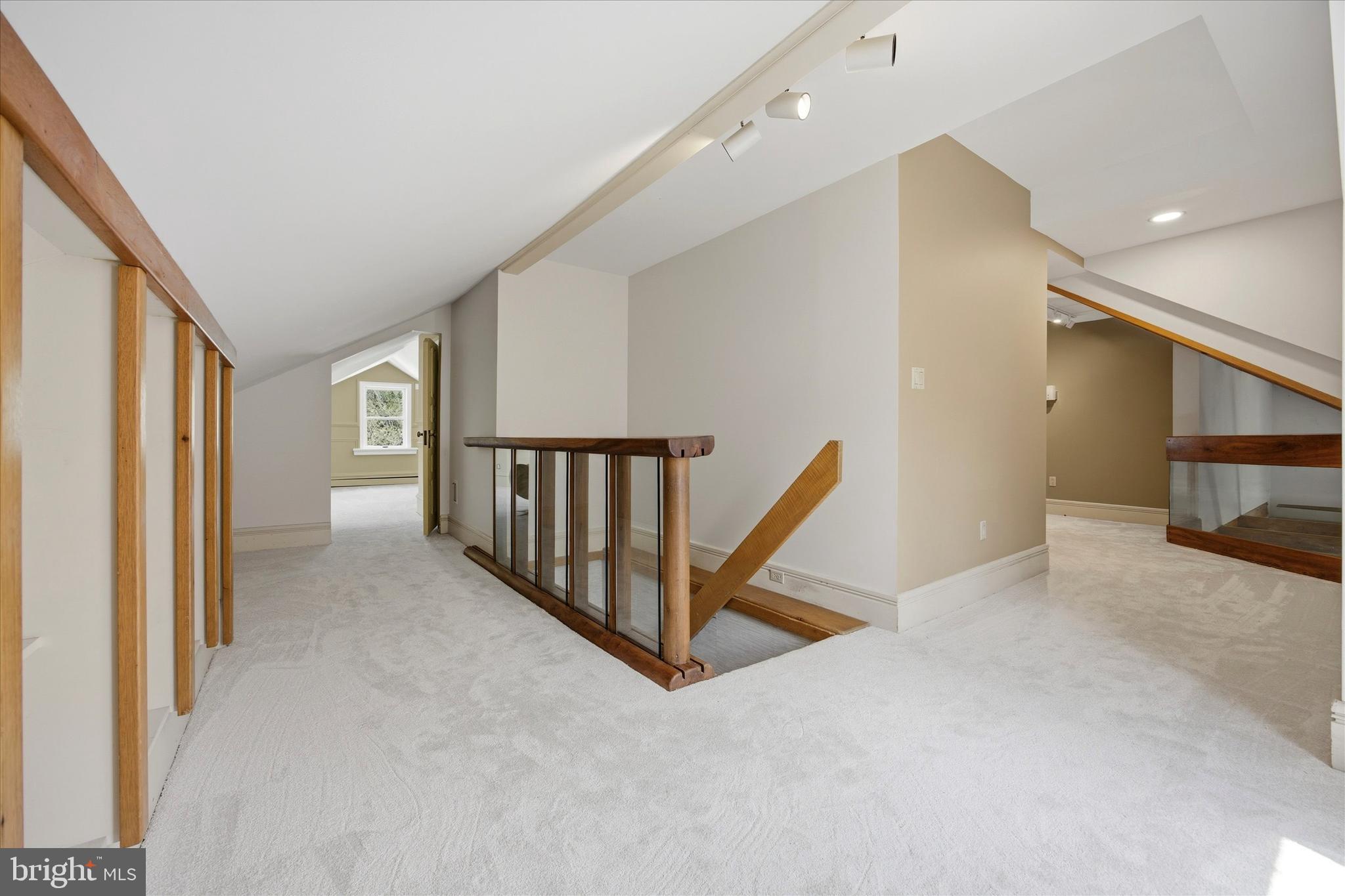 GULPH MILLS VIL - Residential