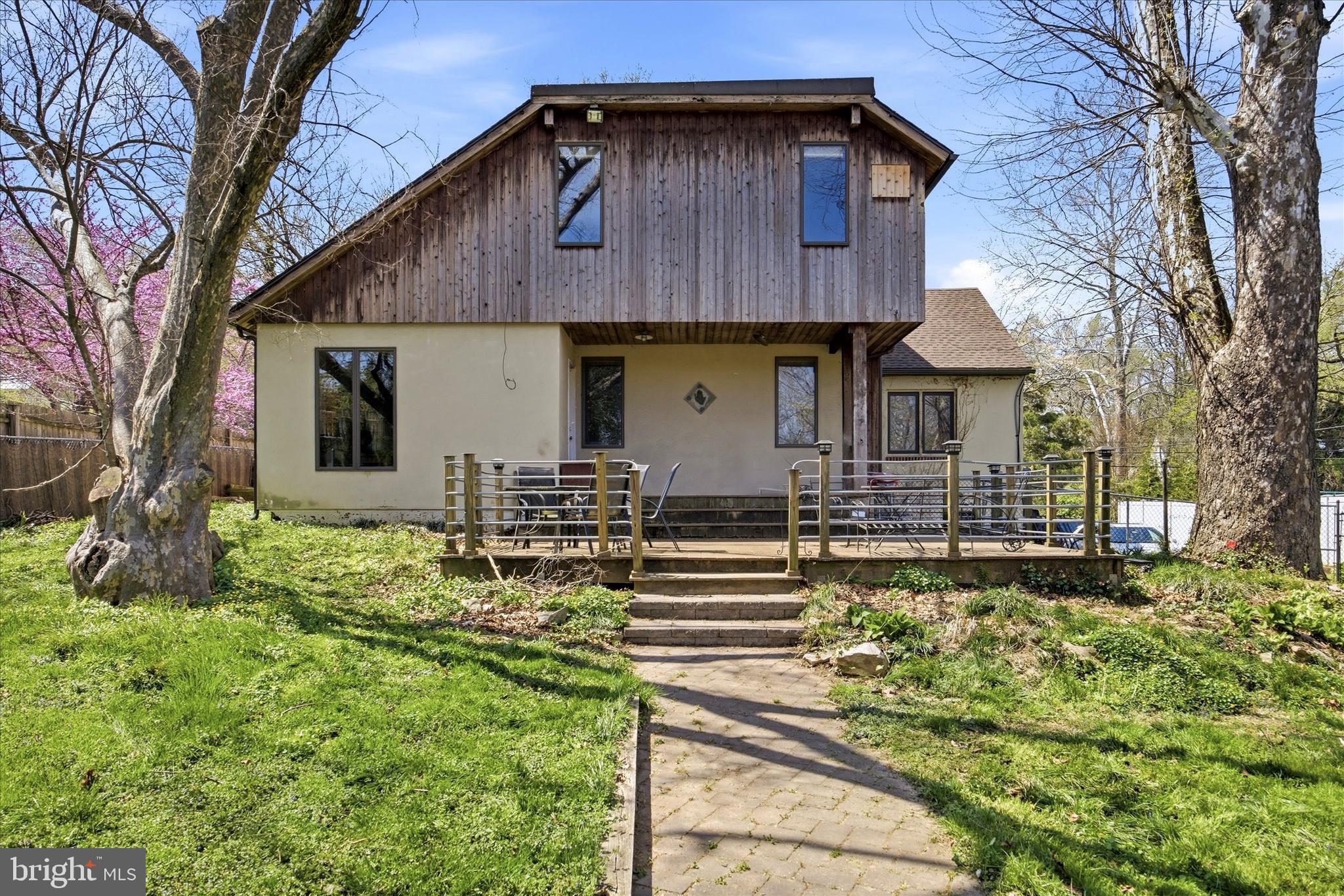 GULPH MILLS VIL - Residential