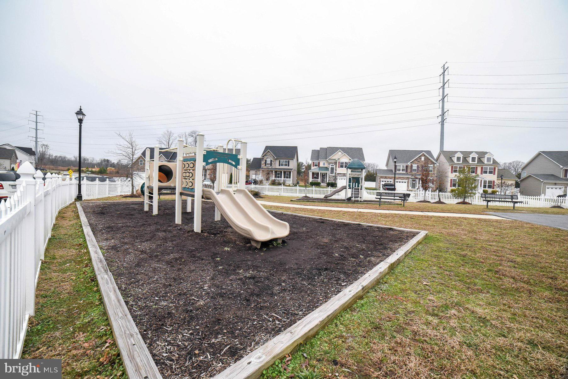 PRINCE FREDERICK CROSSING - Residential