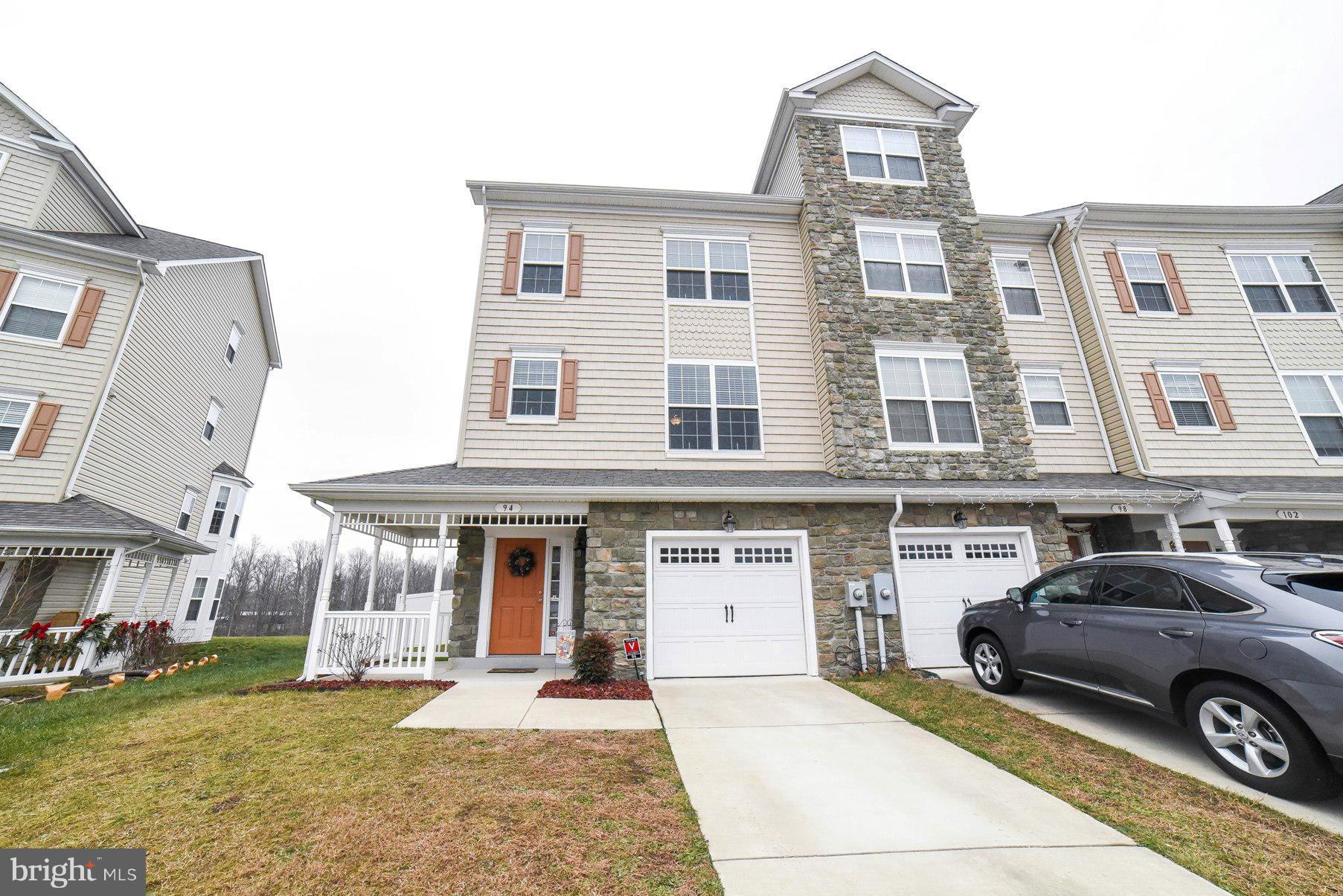 PRINCE FREDERICK CROSSING - Residential