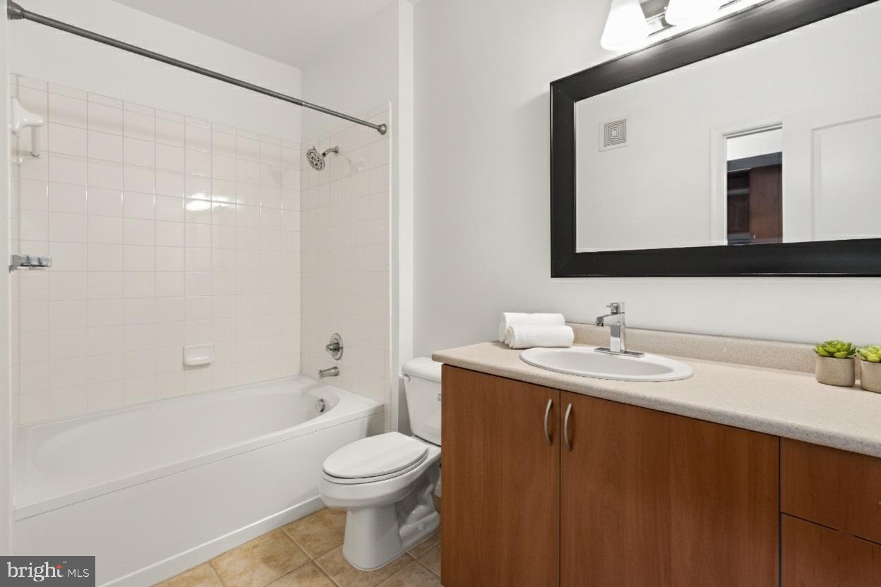 ASHMORE AT GERMANOWN COMMUNITY - Residential