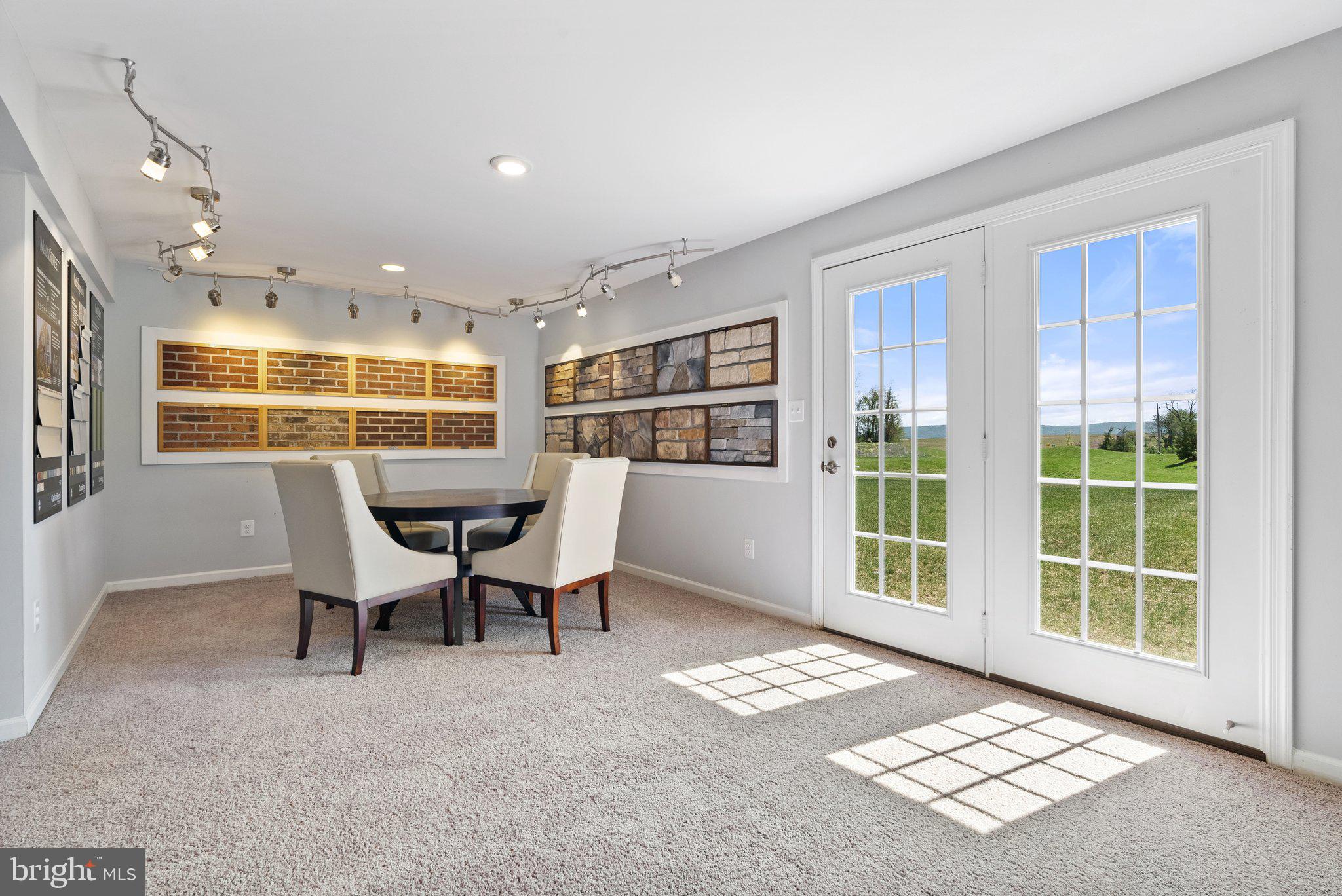 ASPEN GREENS - Residential