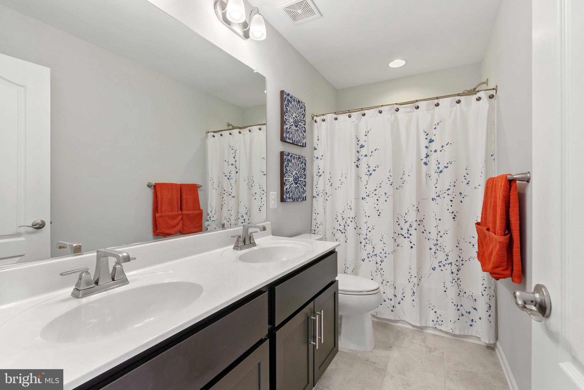 ASPEN GREENS - Residential