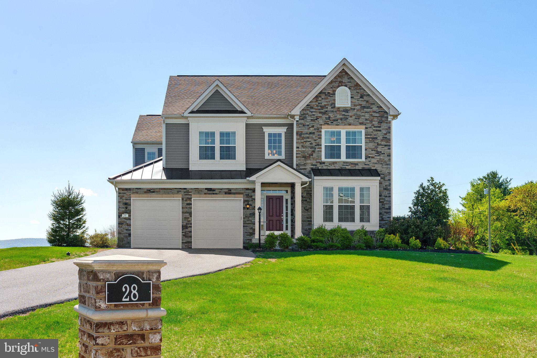 ASPEN GREENS - Residential