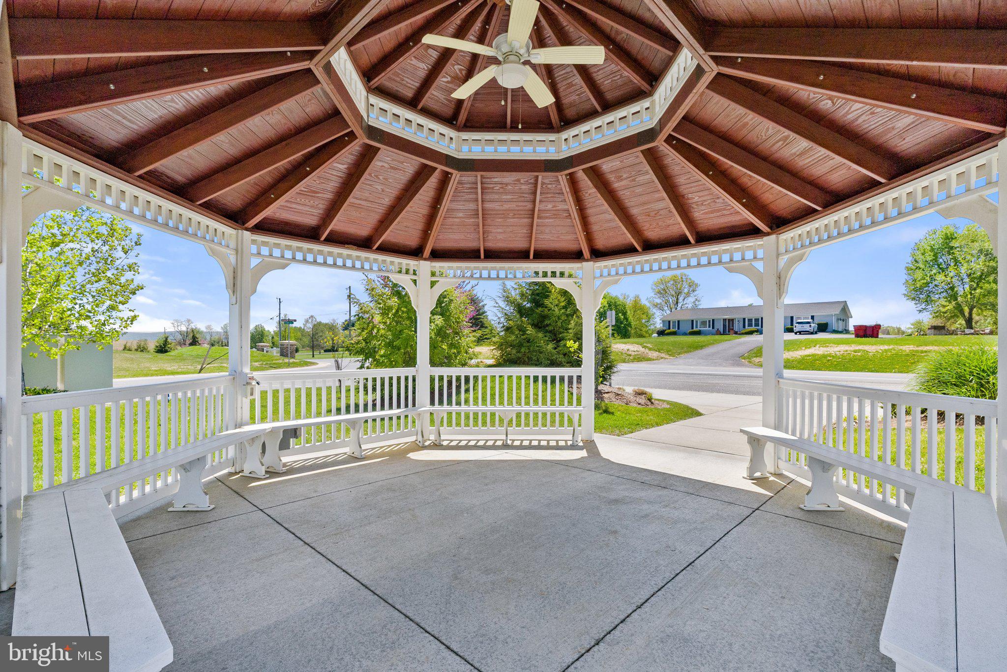 ASPEN GREENS - Residential