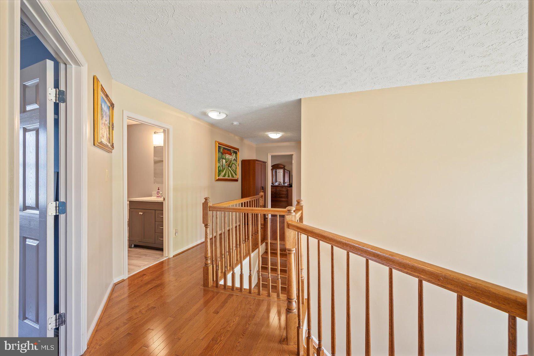 LYONSWOOD - Residential