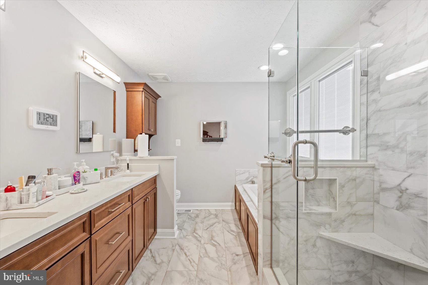 LYONSWOOD - Residential