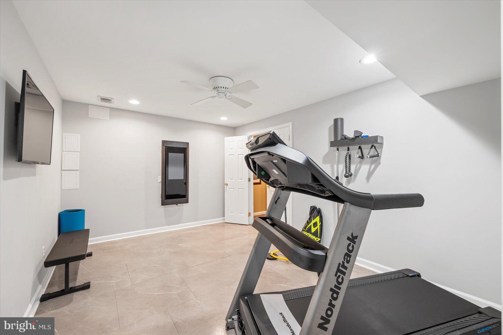 LYONSWOOD - Residential