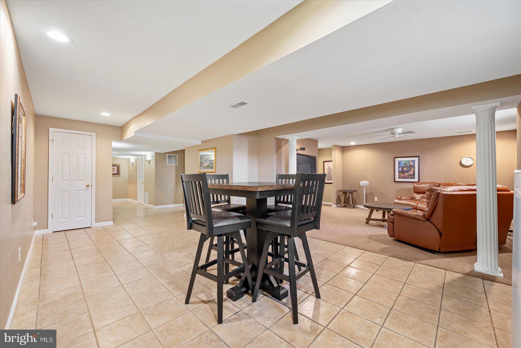 LYONSWOOD - Residential