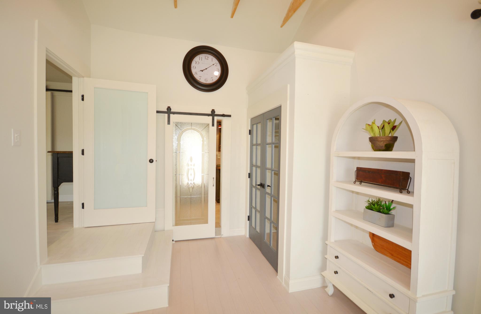 EASTON - Residential