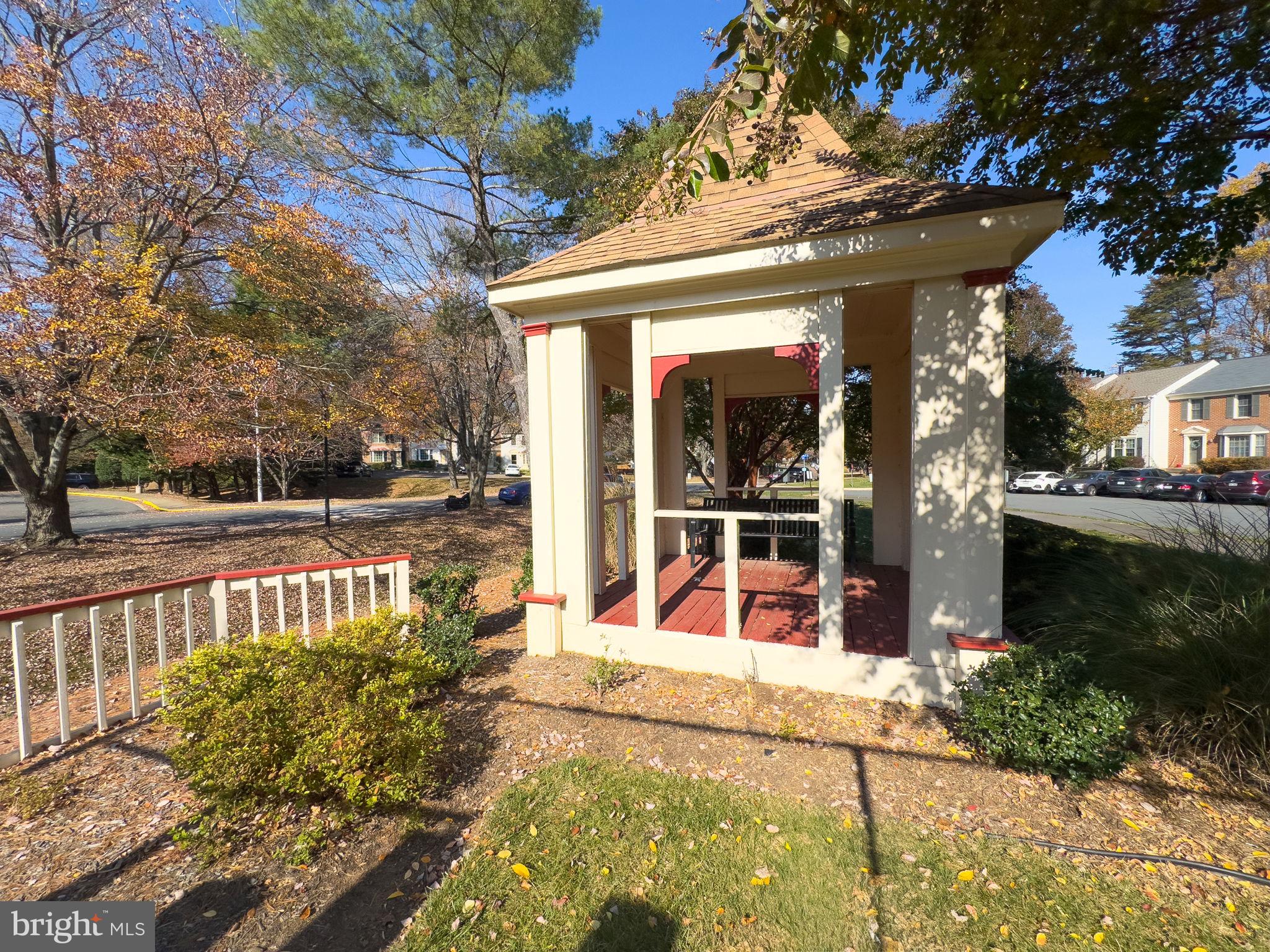 GLEN ALDEN - Residential