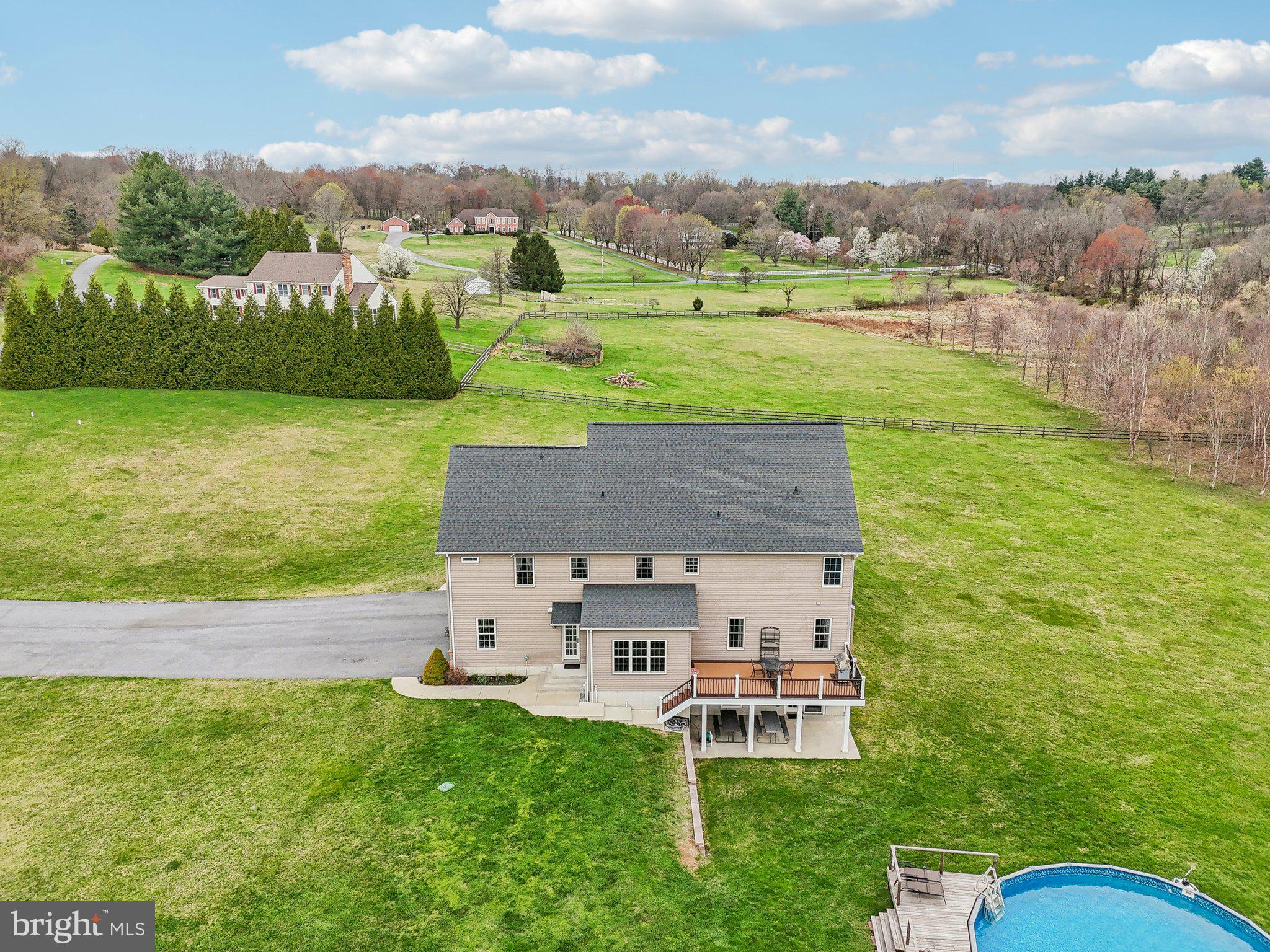 WEST FRIENDSHIP - Residential