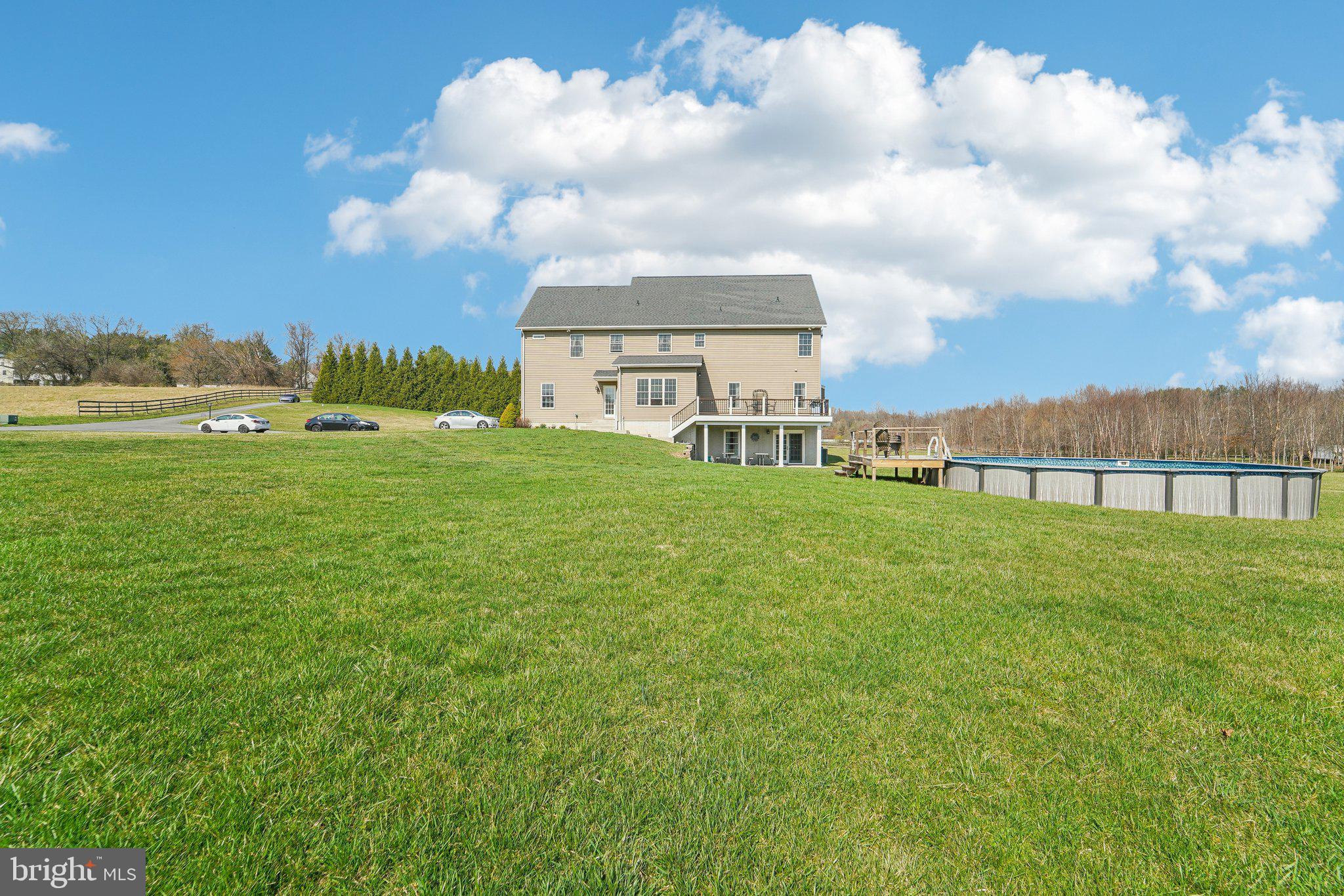 WEST FRIENDSHIP - Residential