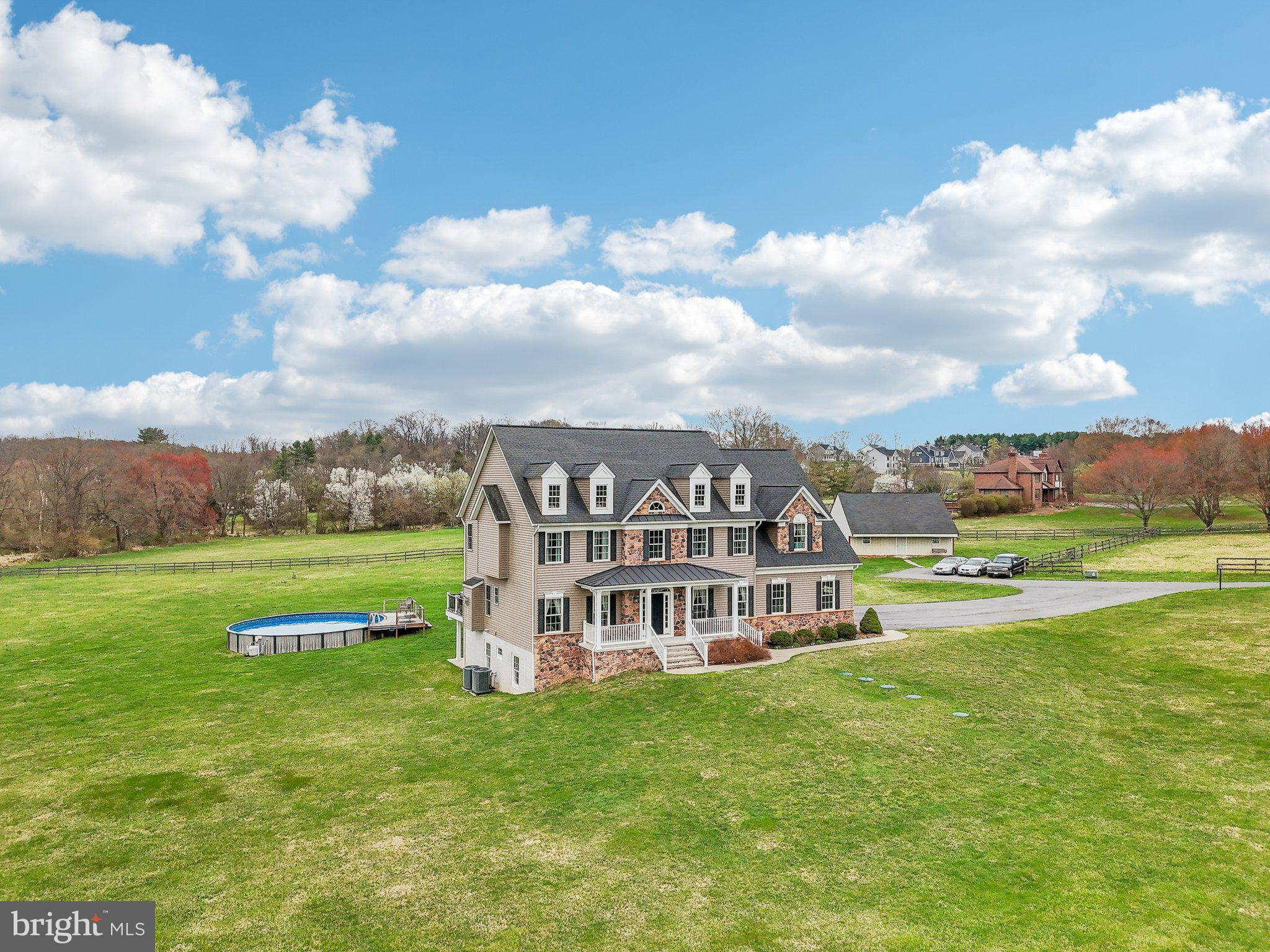 WEST FRIENDSHIP - Residential