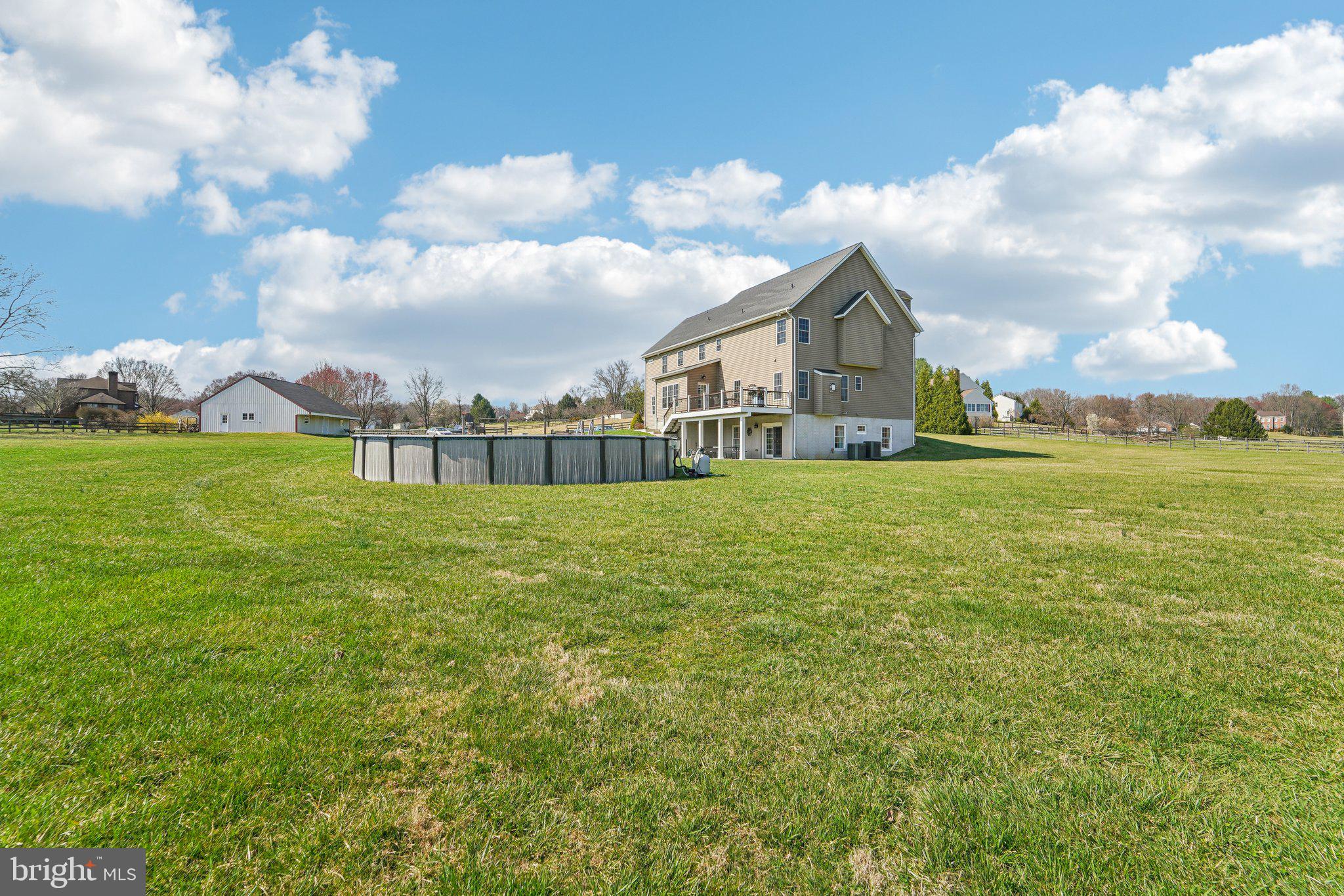 WEST FRIENDSHIP - Residential