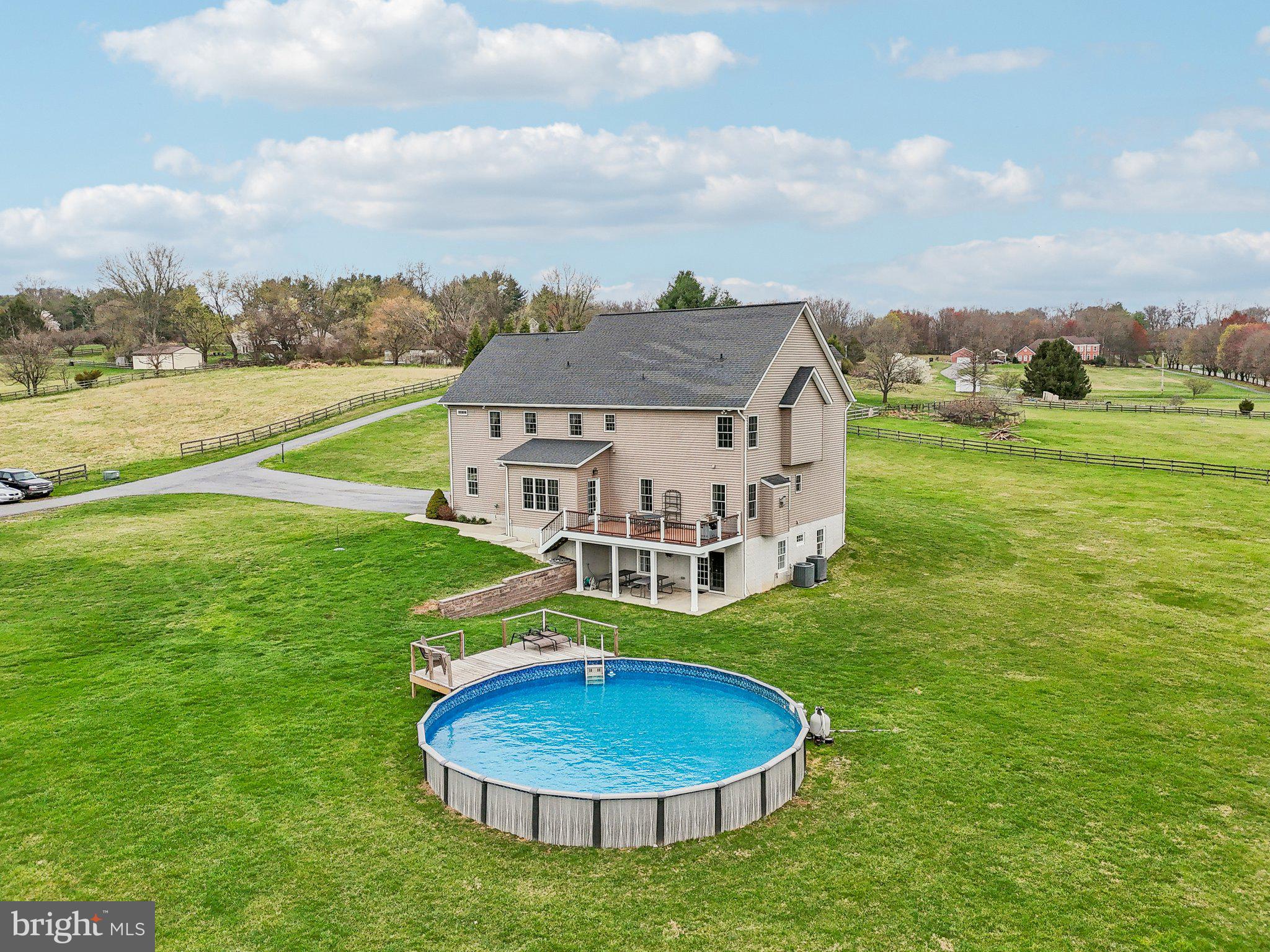 WEST FRIENDSHIP - Residential