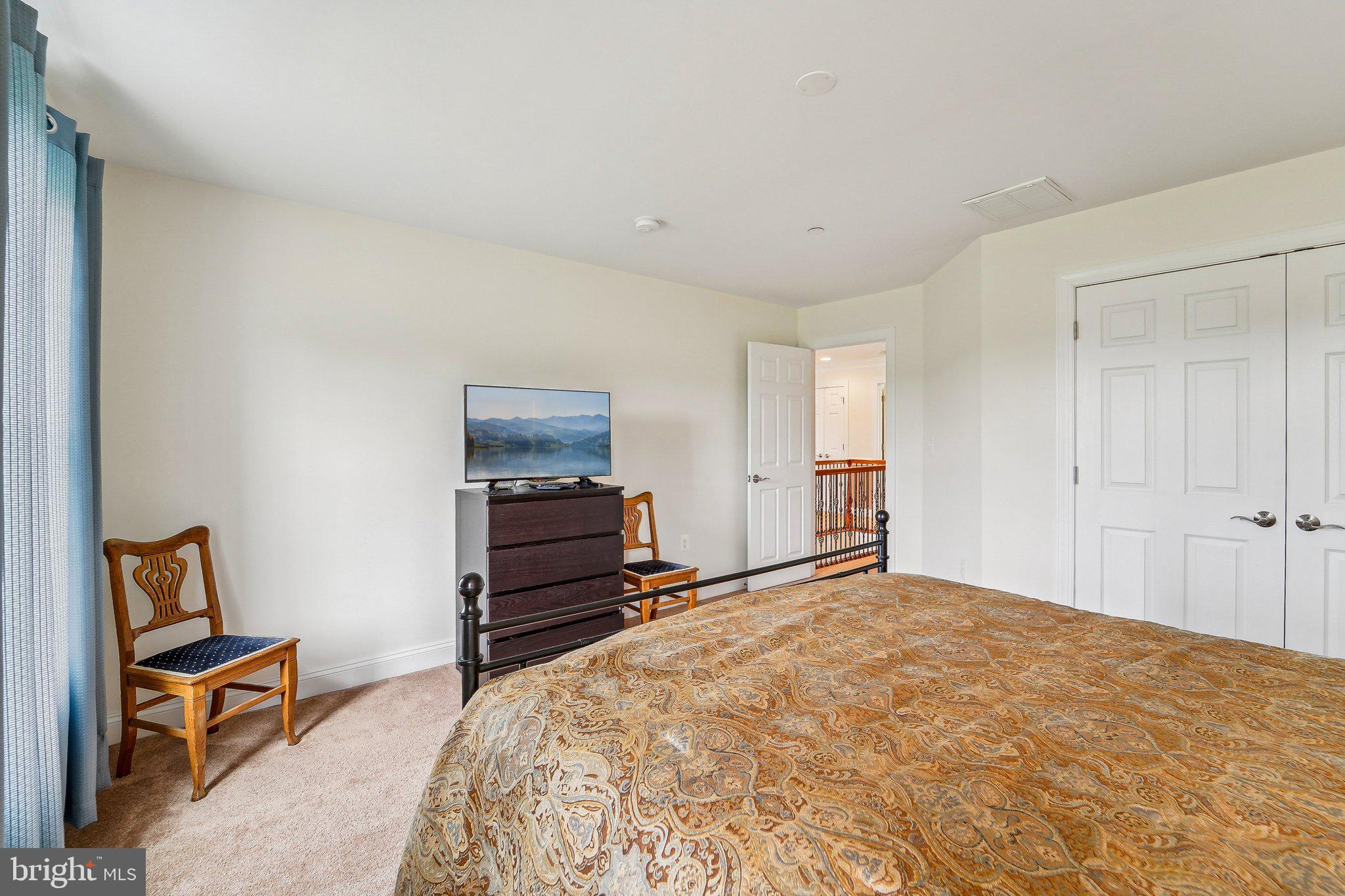 WEST FRIENDSHIP - Residential