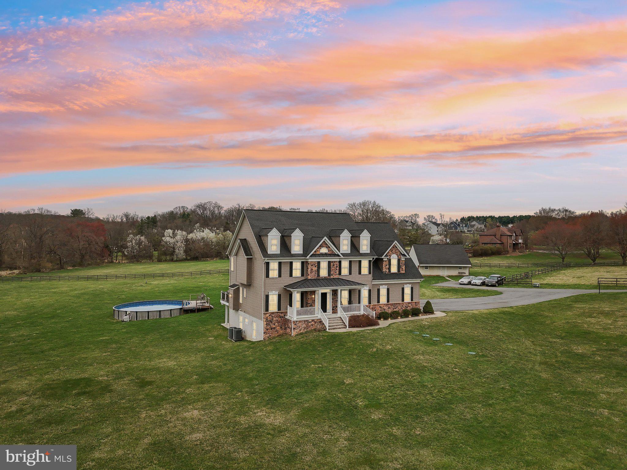 WEST FRIENDSHIP - Residential