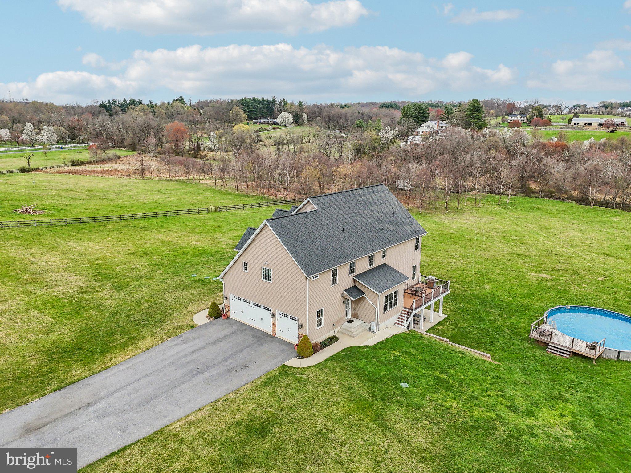 WEST FRIENDSHIP - Residential