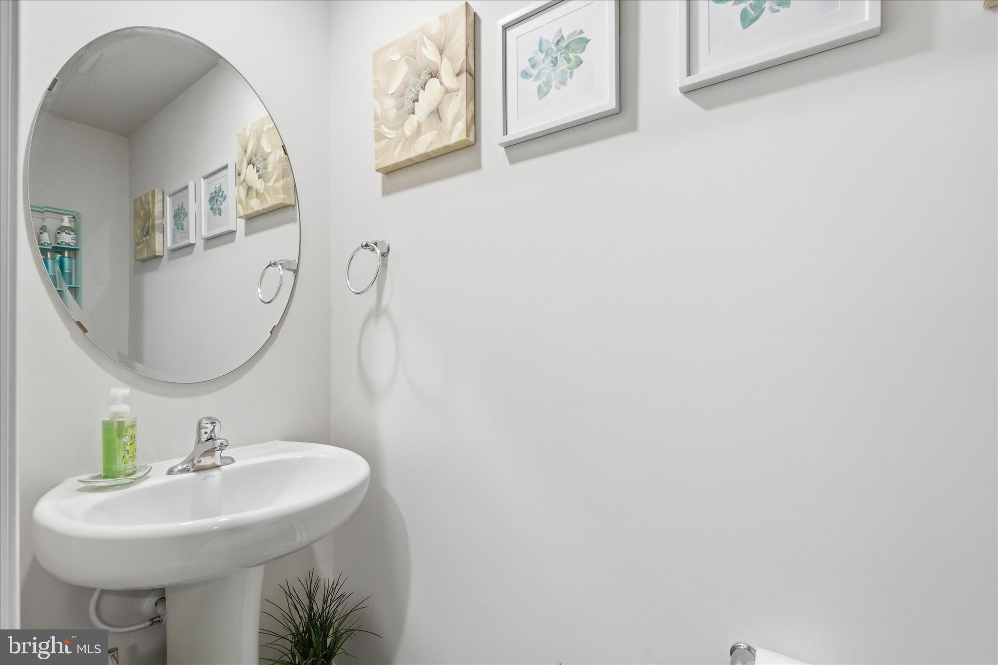 PINEGROVE - Residential