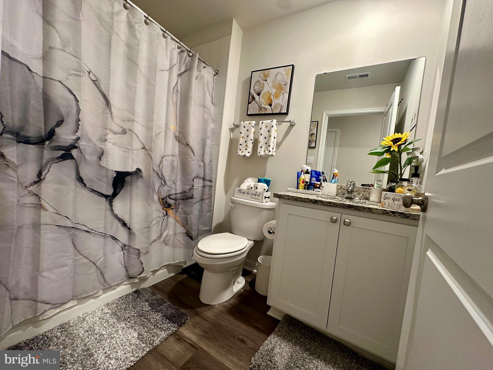 PINEGROVE - Residential