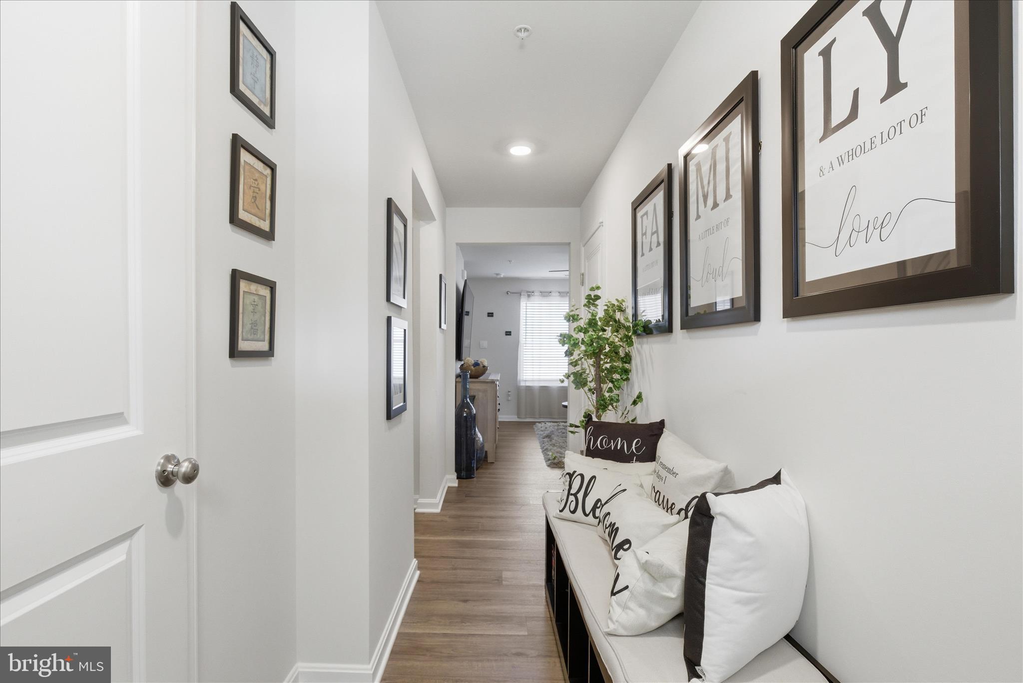 PINEGROVE - Residential