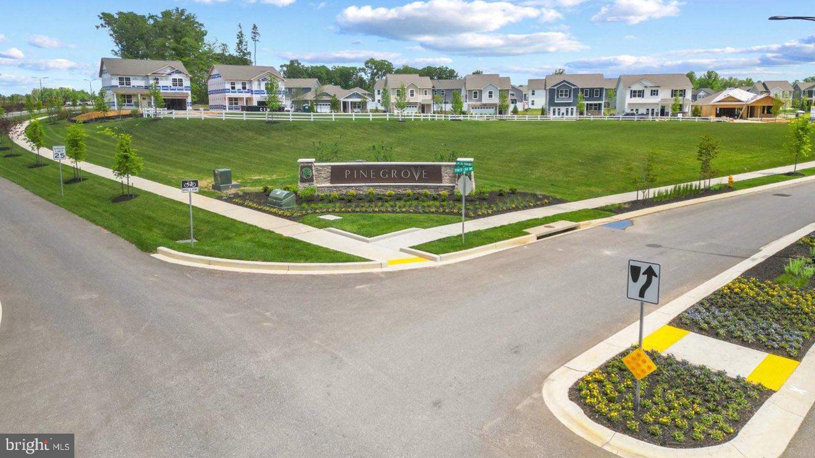 PINEGROVE - Residential