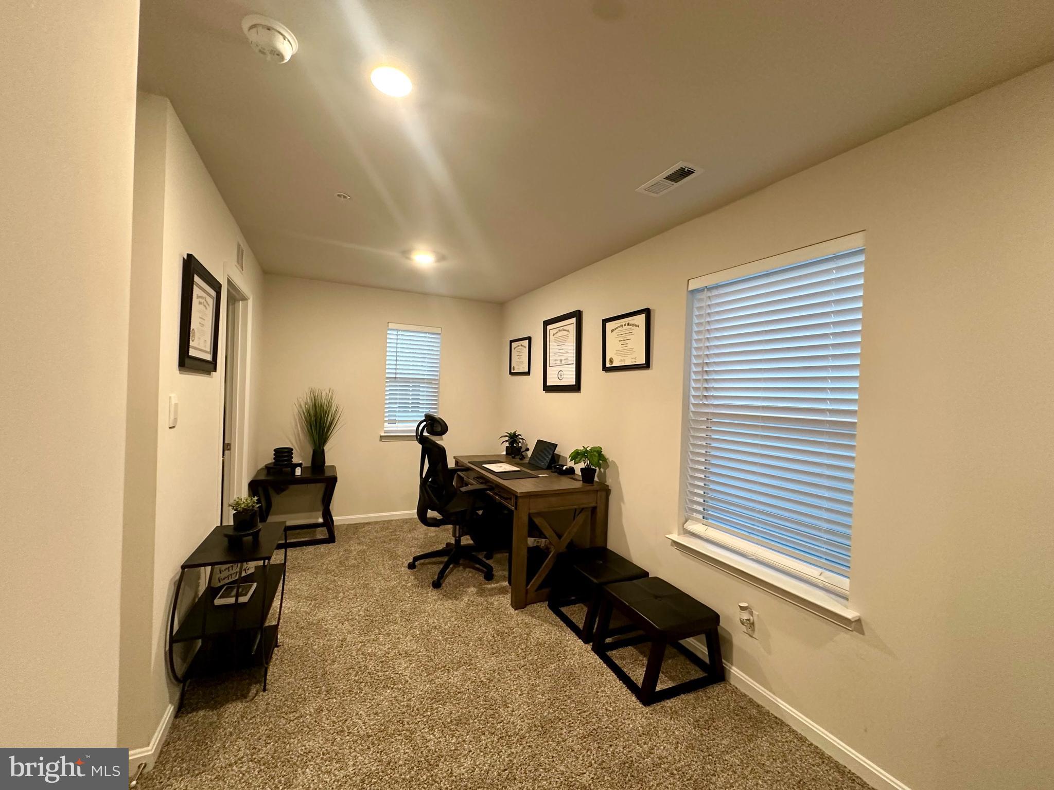 PINEGROVE - Residential