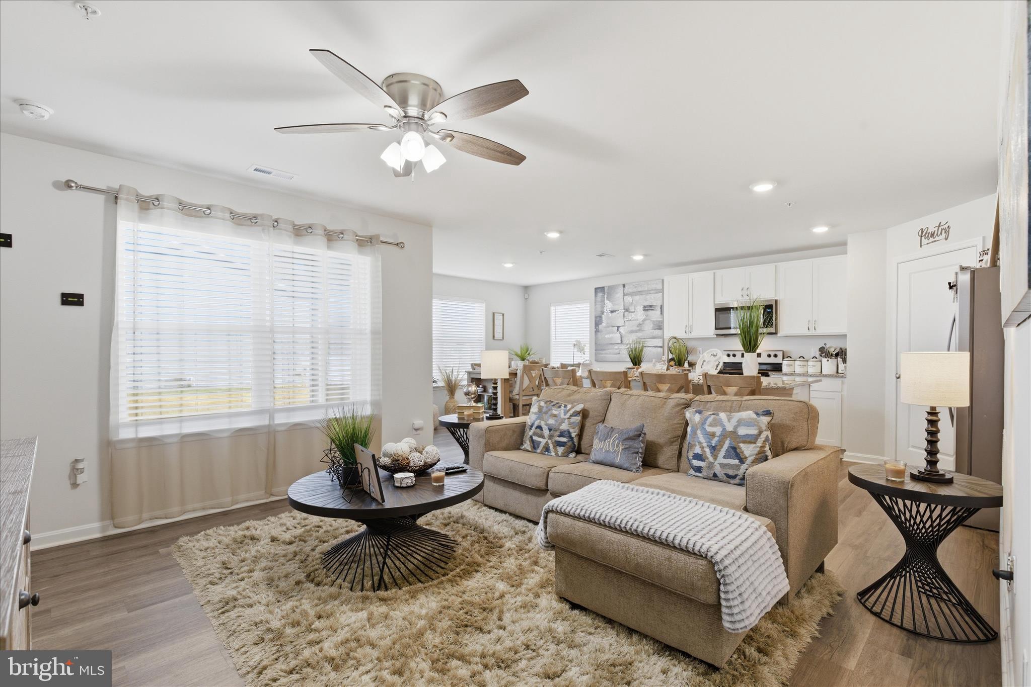 PINEGROVE - Residential