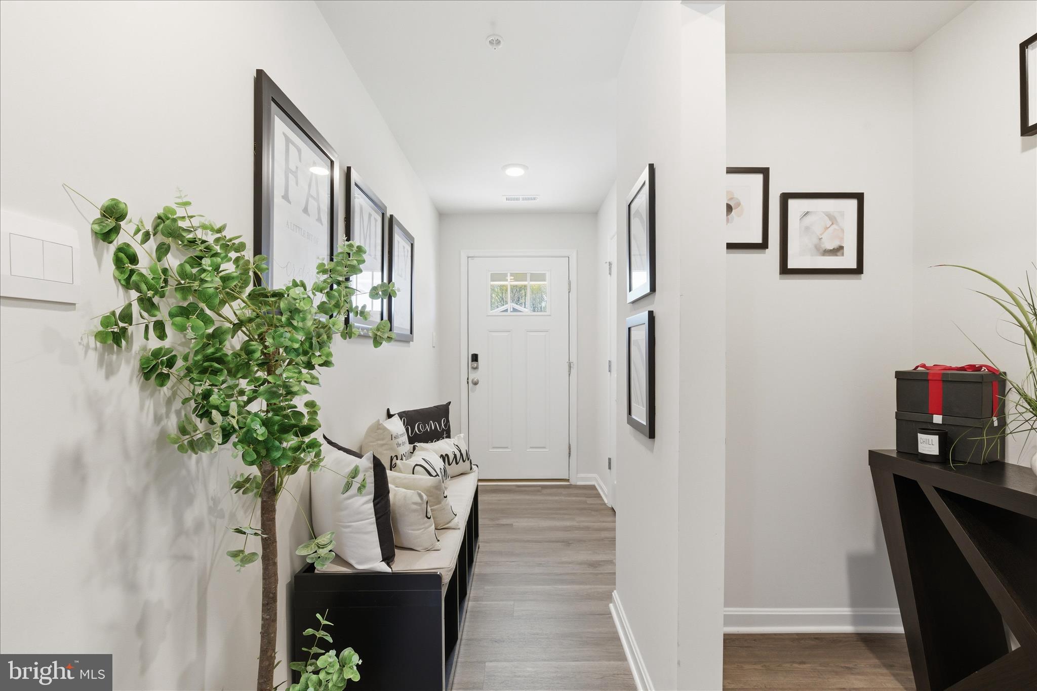 PINEGROVE - Residential