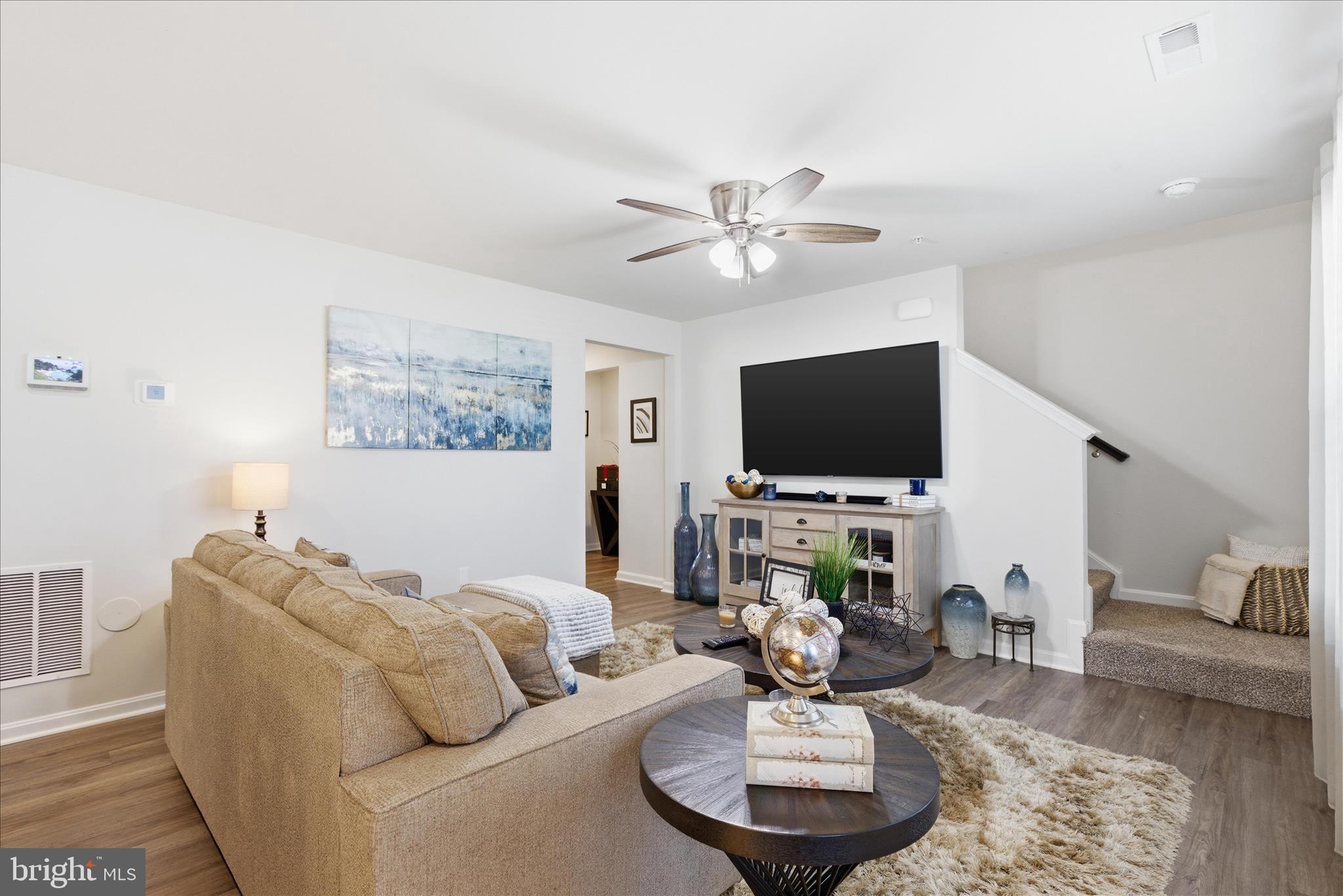 PINEGROVE - Residential