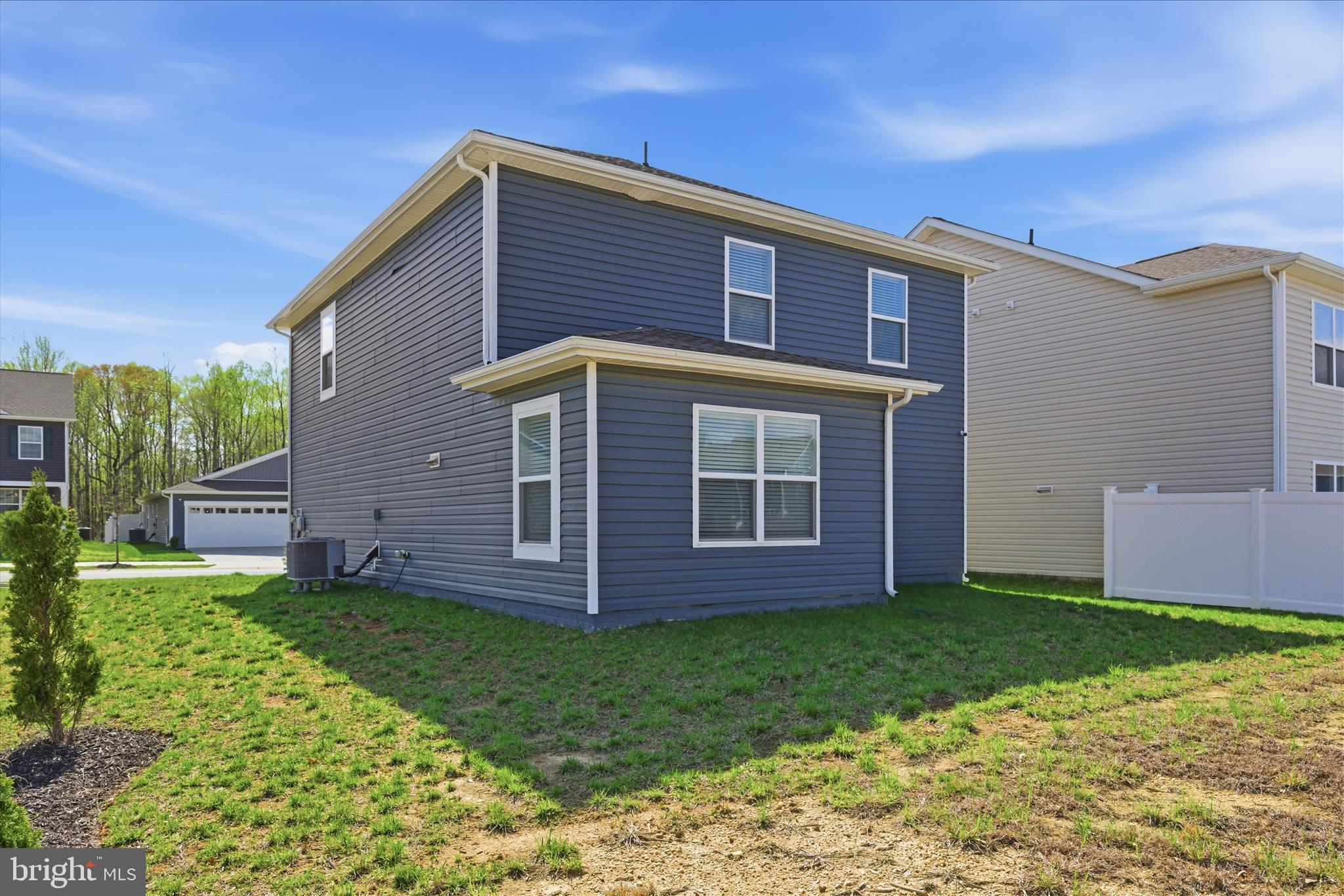 PINEGROVE - Residential