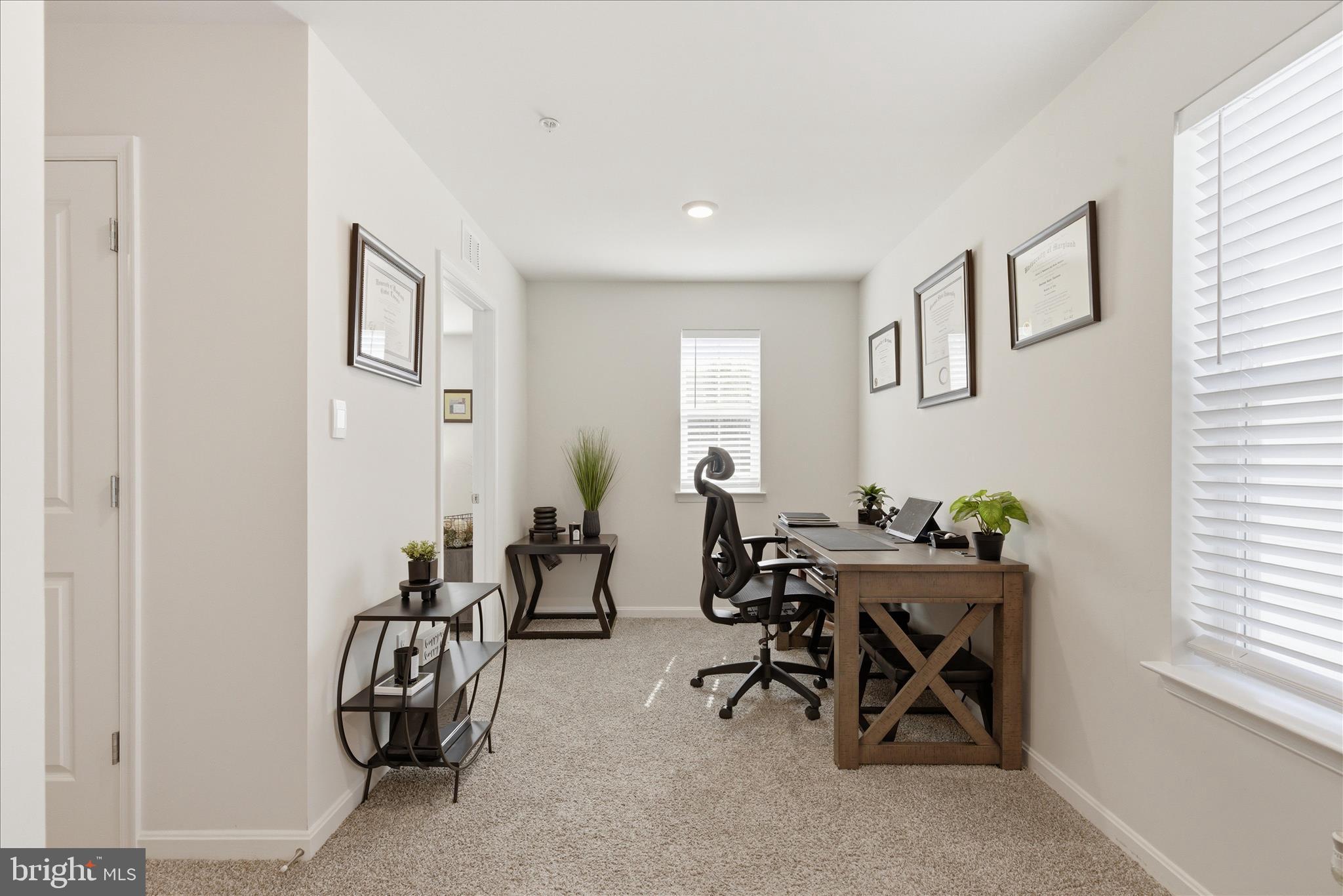 PINEGROVE - Residential