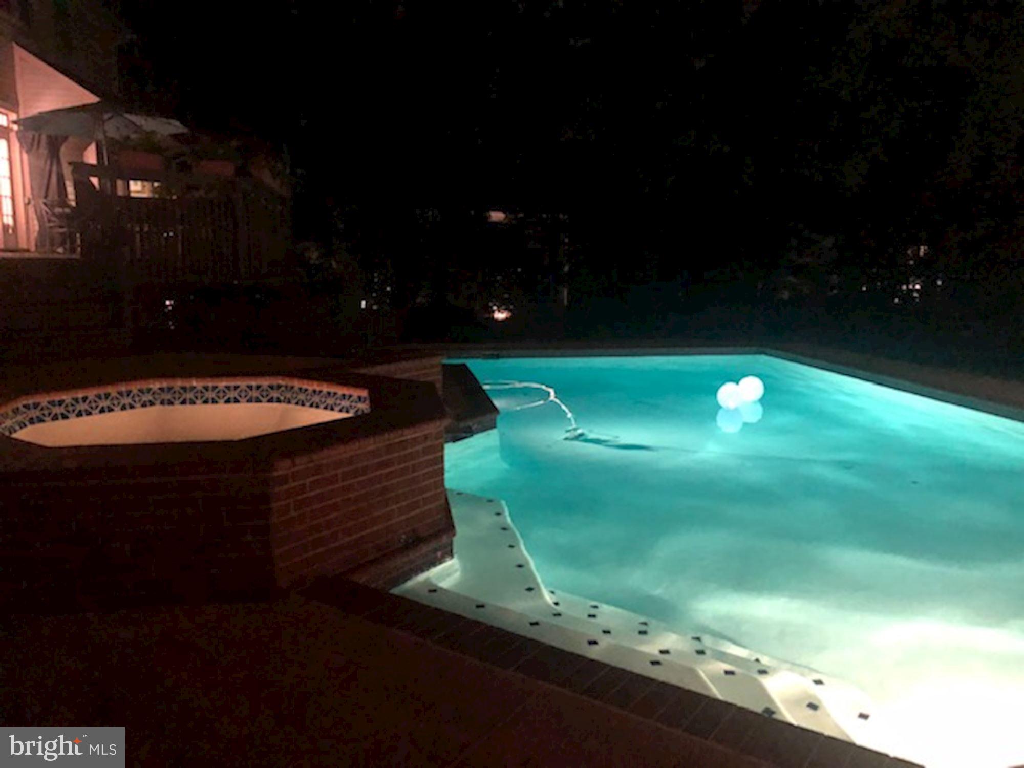 RIVER FALLS - Residential