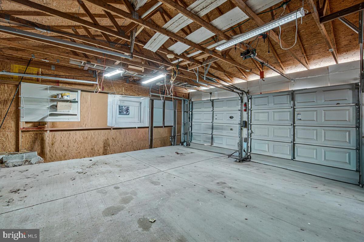 NORTH FORESTVILLE - Residential