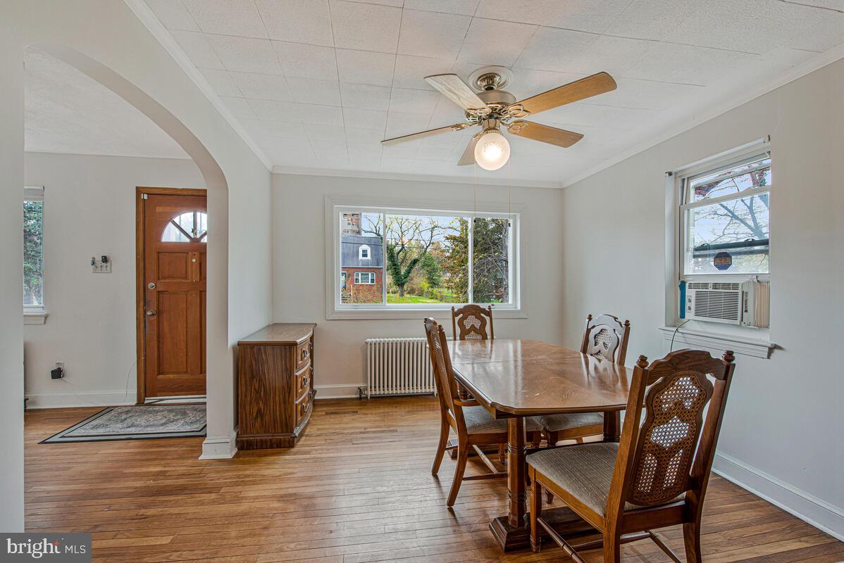 NORTH FORESTVILLE - Residential