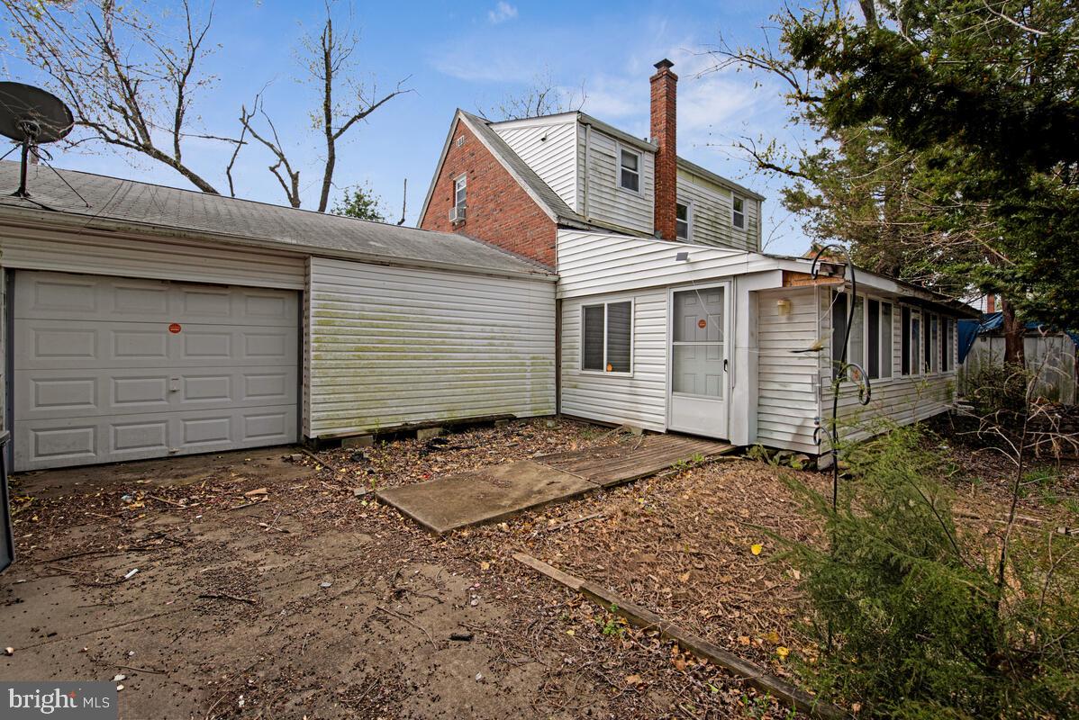 NORTH FORESTVILLE - Residential