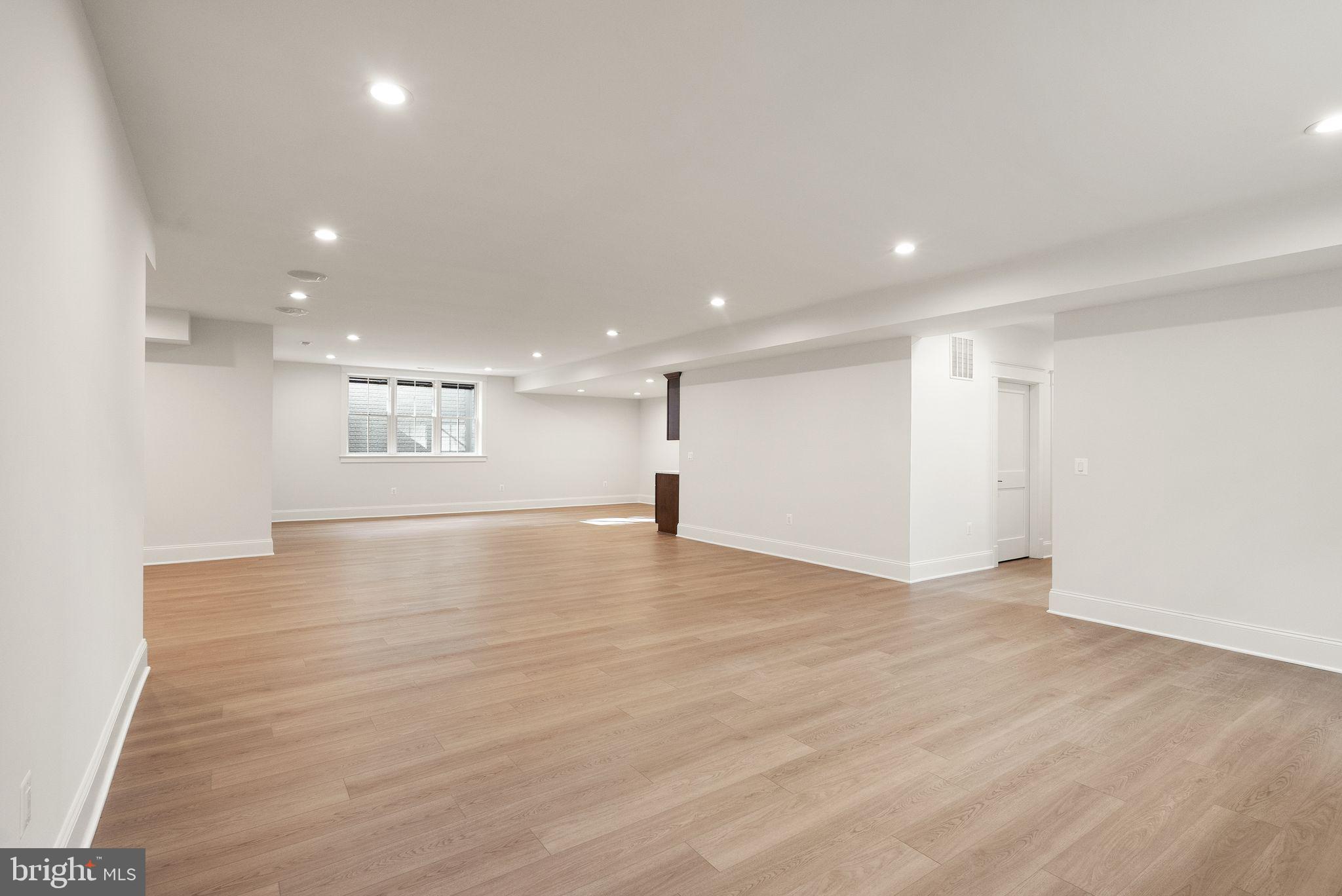 VIRGINIA FOREST - Residential