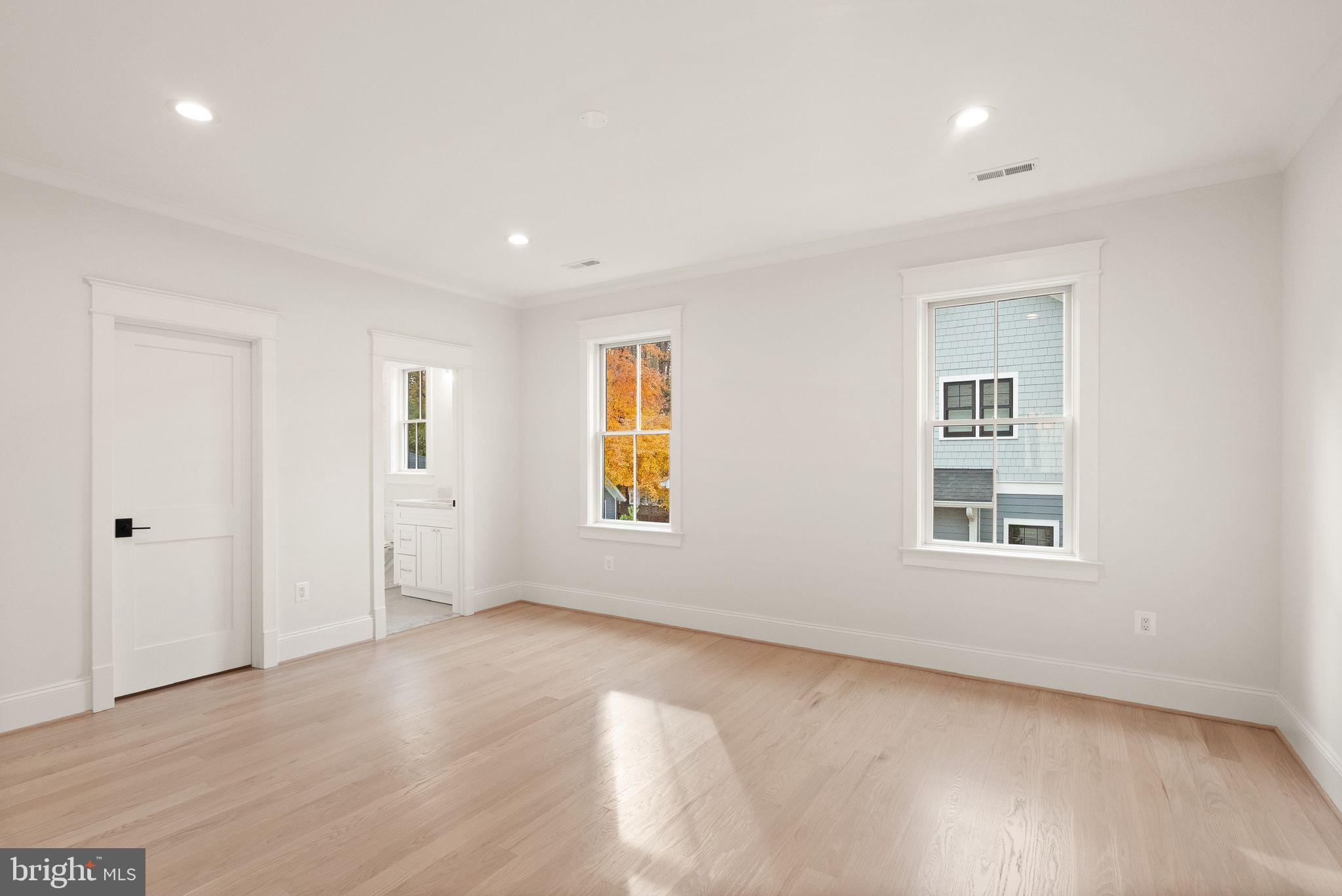 VIRGINIA FOREST - Residential