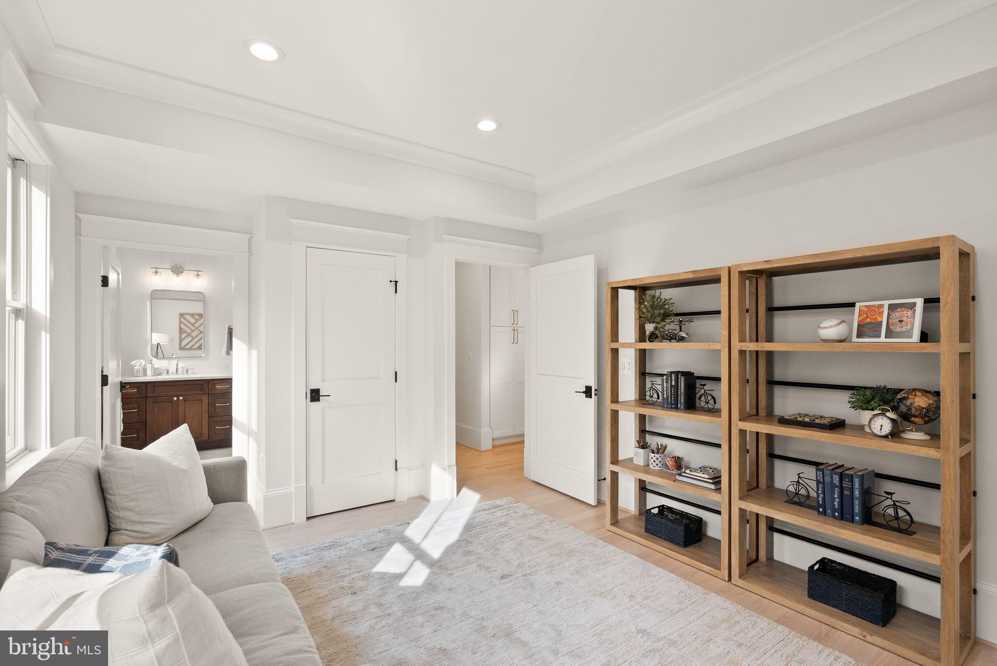 VIRGINIA FOREST - Residential