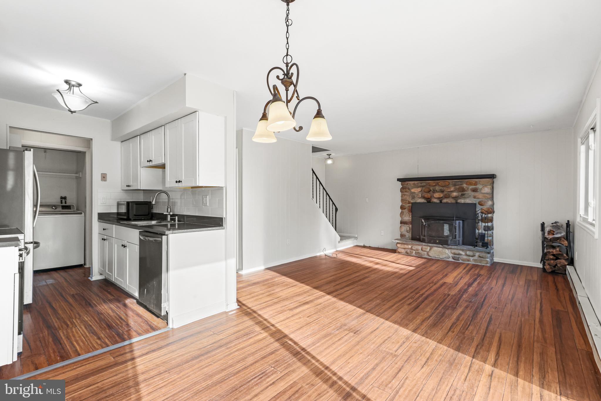 LAKE NAOMI - Residential