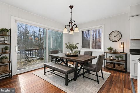 113 GROSS DRIVE POCONO PINES PA 18350