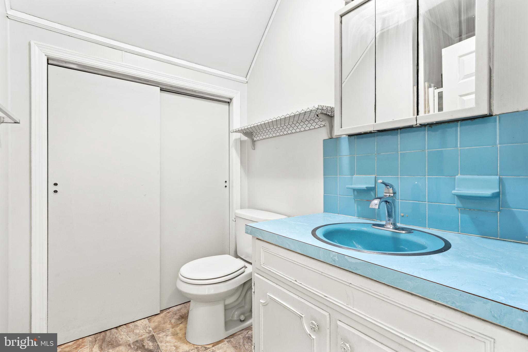 LAKE NAOMI - Residential